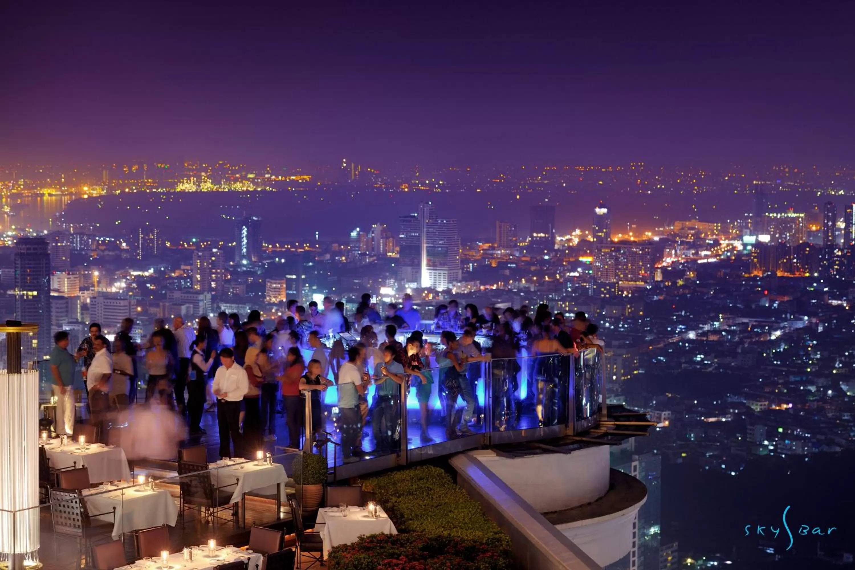 Restaurant/places to eat in lebua at State Tower