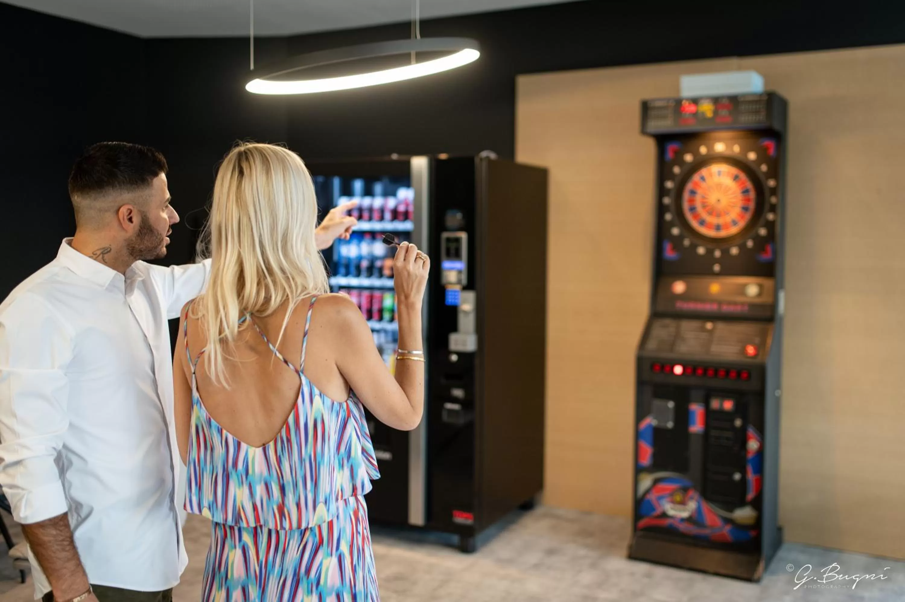 Darts in La Reine Hôtel & Restaurant