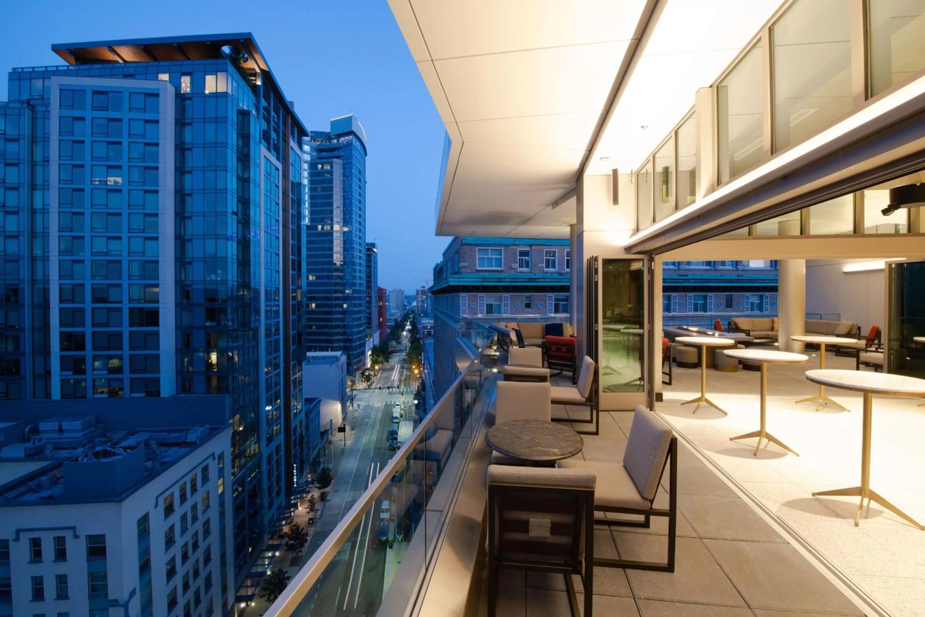 Restaurant/places to eat in The Charter Hotel Seattle, Curio Collection By Hilton