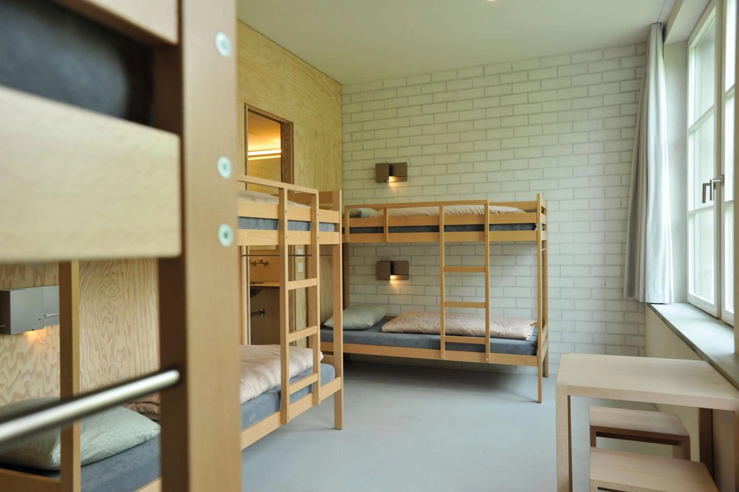 bunk bed, Bed in Basel Youth Hostel