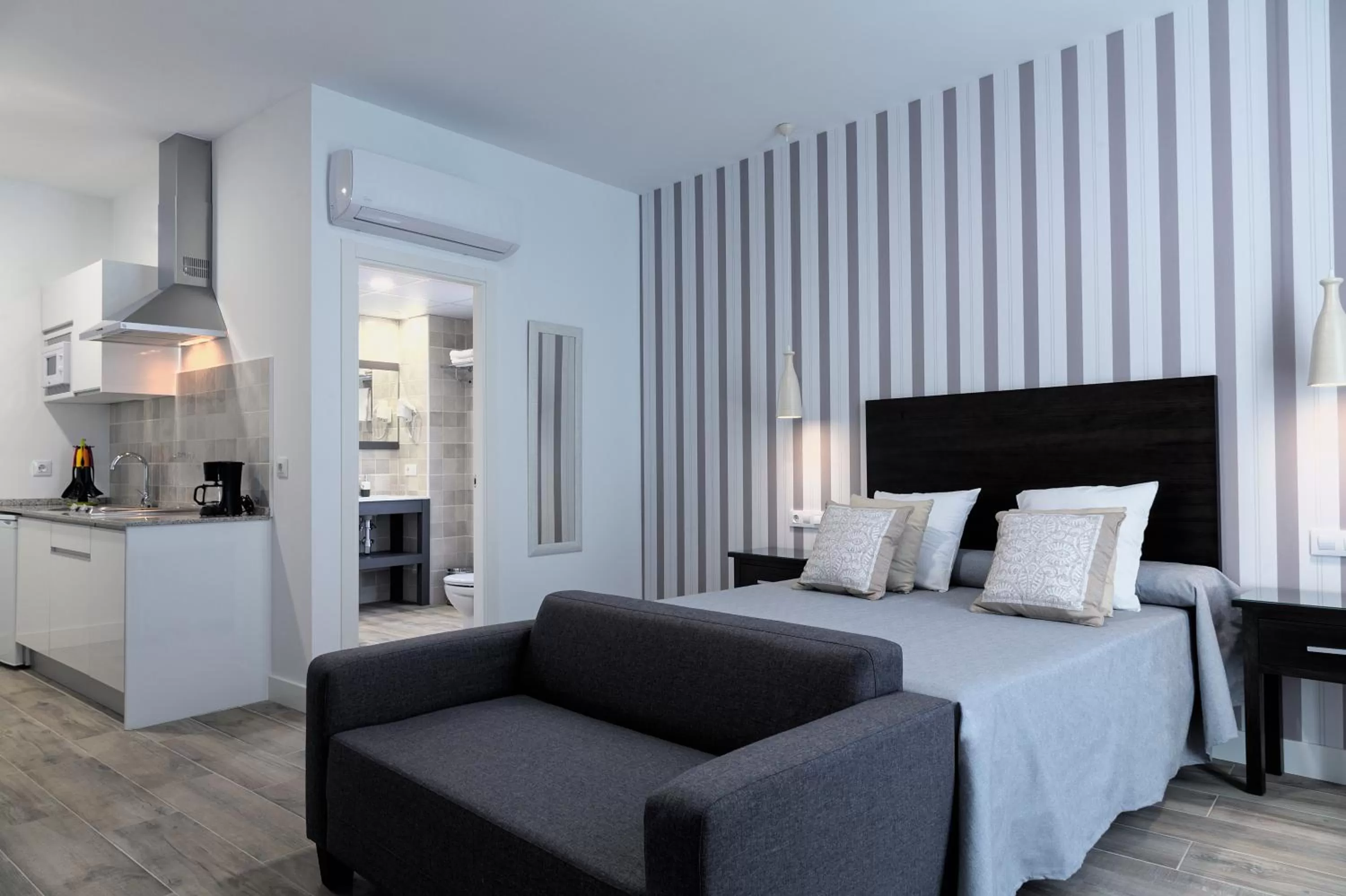 Bedroom, Bed in Hotel Apartamentos MPD