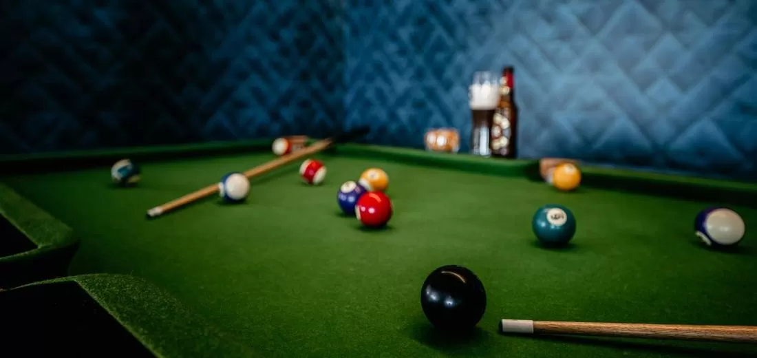 Billiard in Crowne Plaza Tel Aviv Beach by IHG