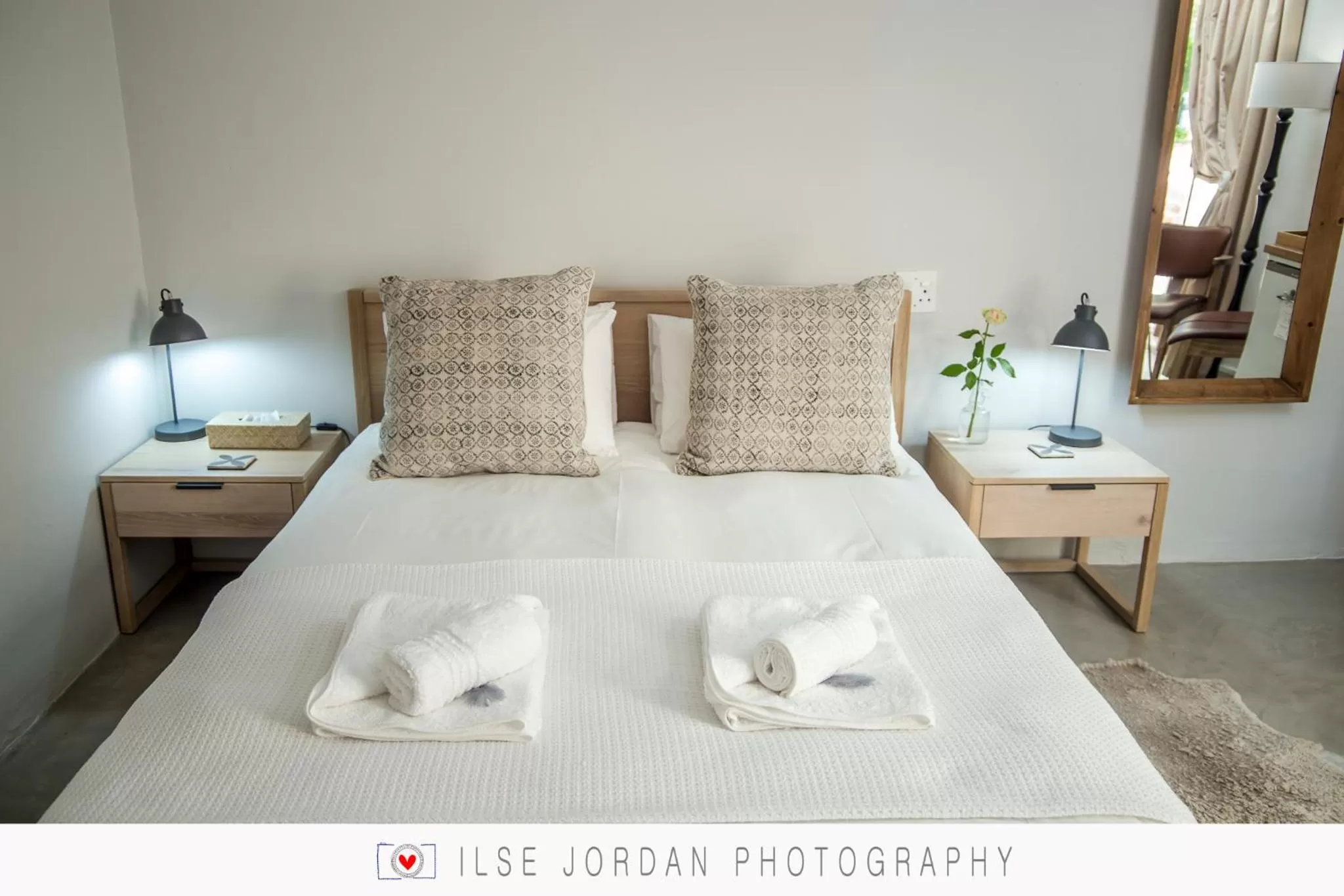 Bed in Raw Karoo Guest House