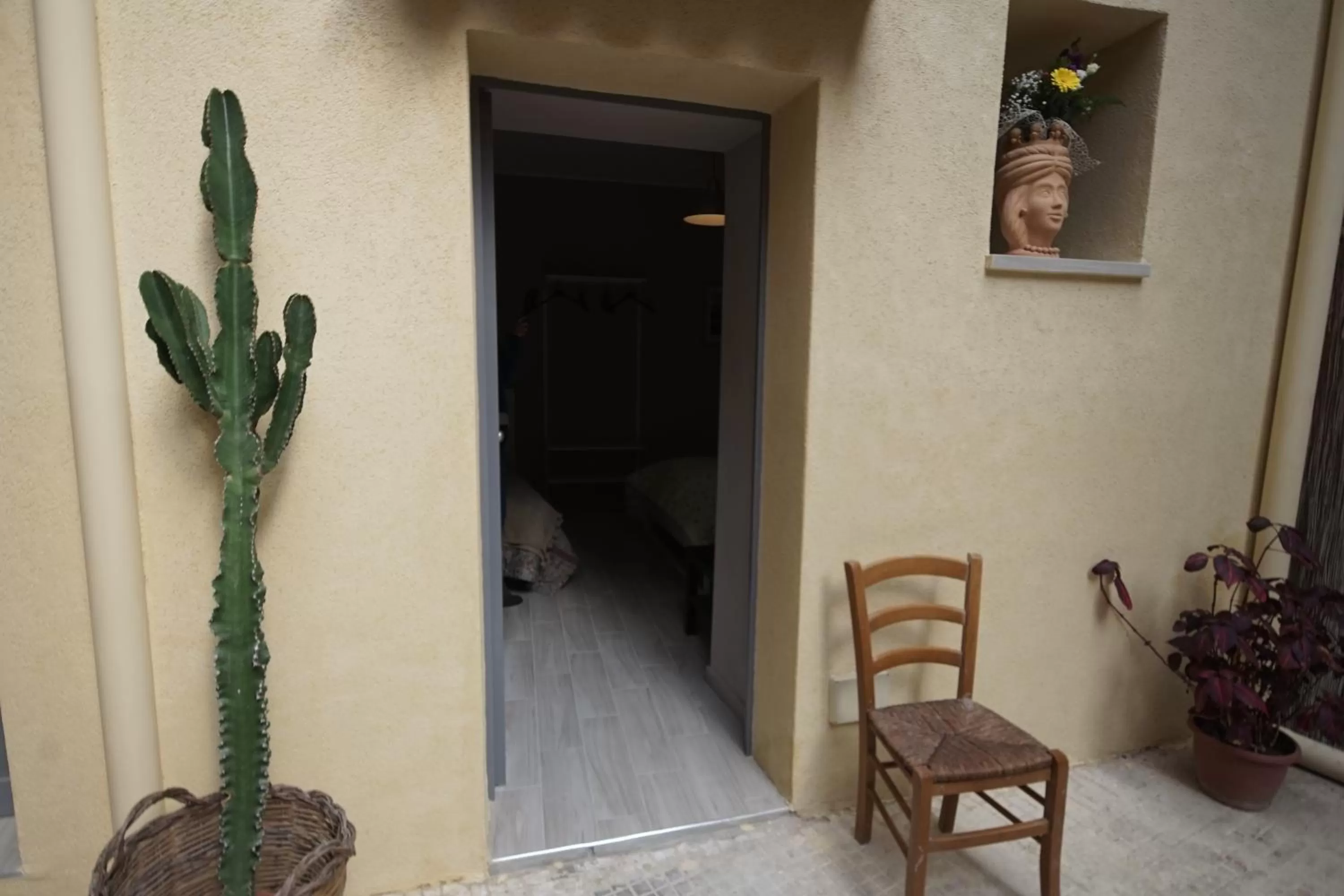 Inner courtyard view in Locazione Turistica Domus Re