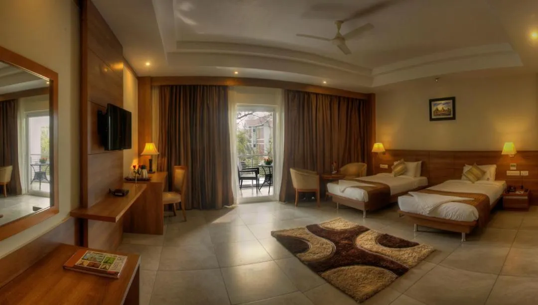 Photo of the whole room, Bed in Hotel Le Ruchi The Prince