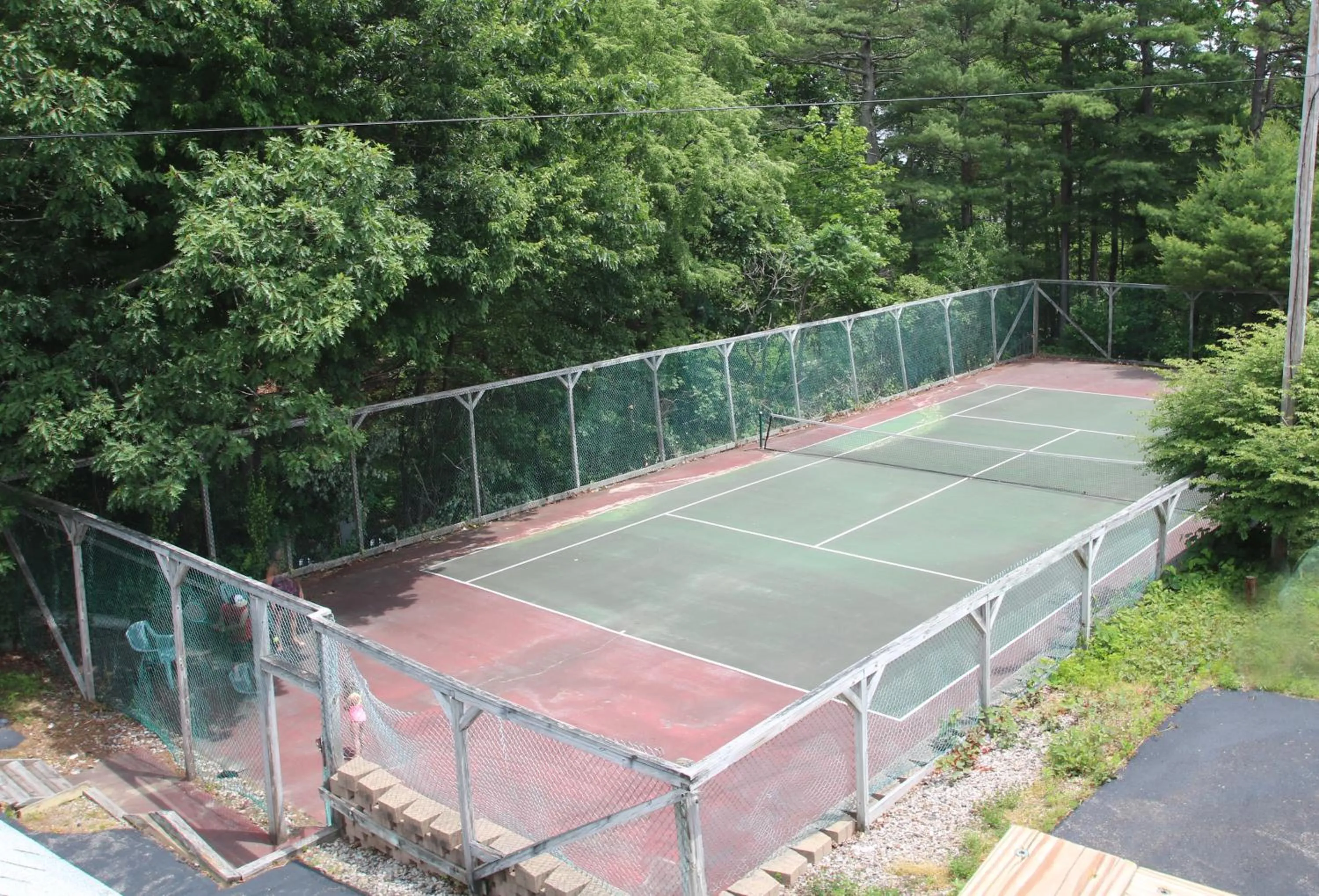 Tennis court in Ogunquit Tides