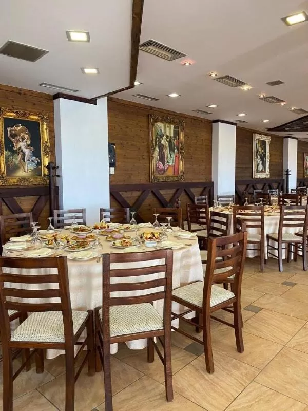 Restaurant/Places to Eat in Resort Nord Park