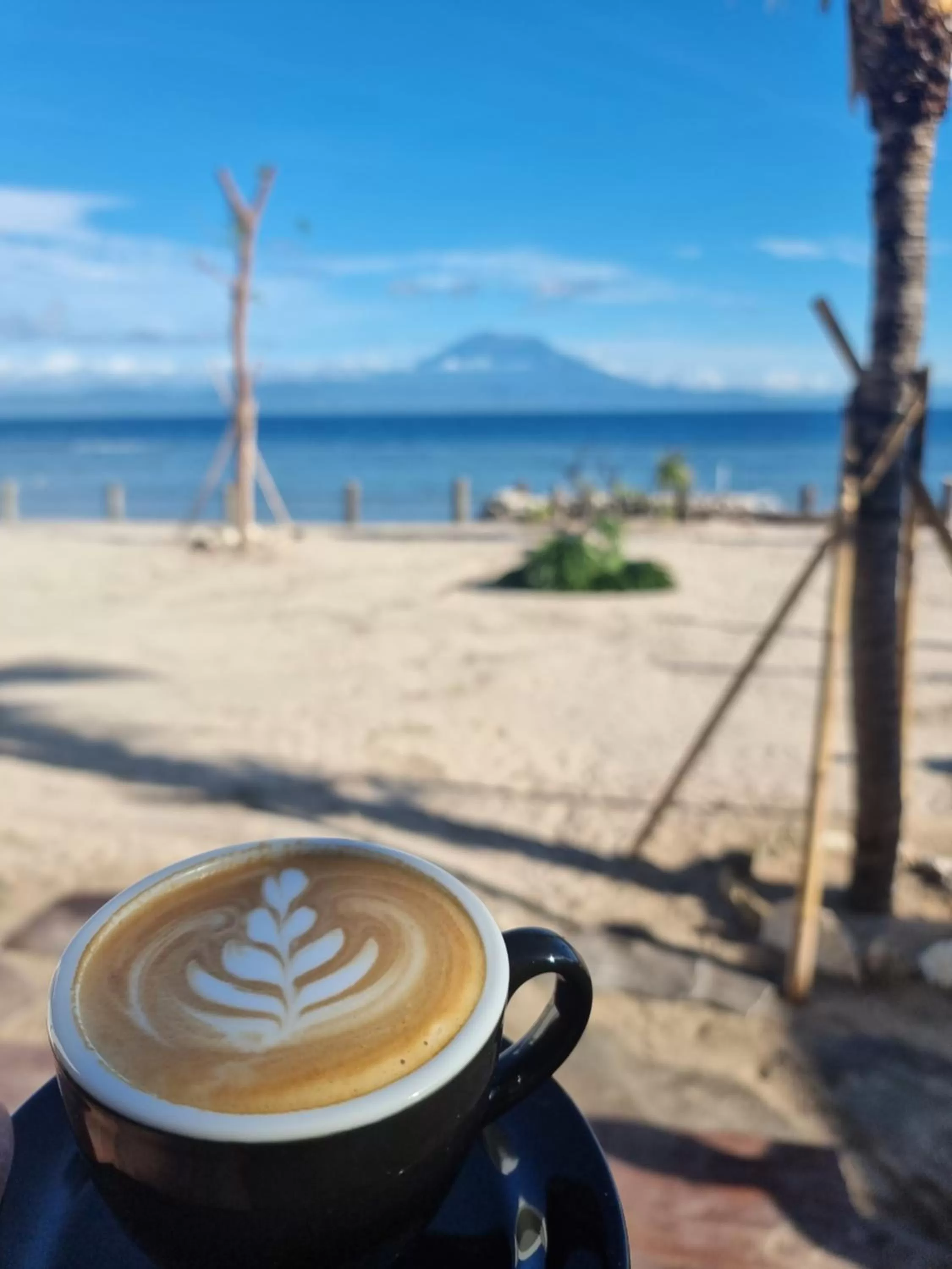 Food and drinks in Khamara Nusa Penida