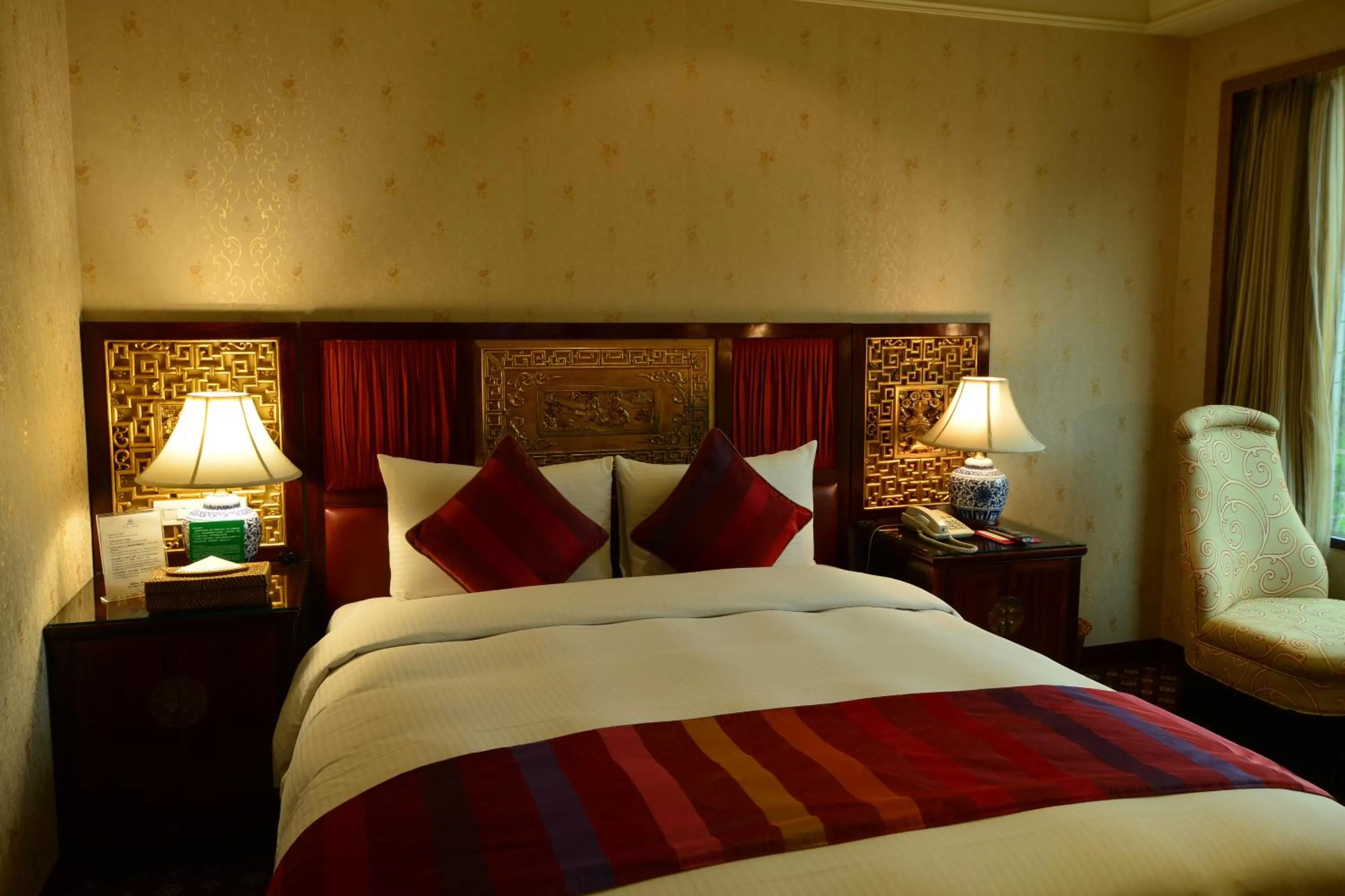 bunk bed, Bed in Rido Hotel