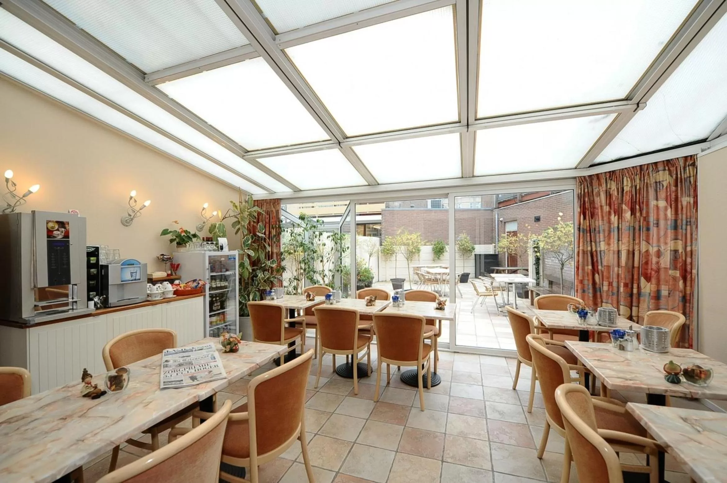 Restaurant/places to eat in Hotel Bor Scheveningen