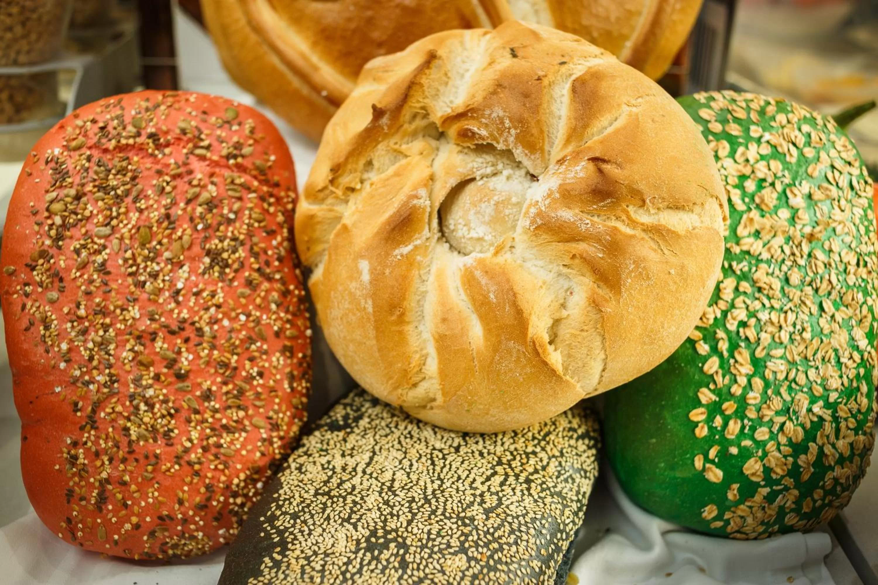 Food and drinks in Hotel Comfort Dauro 2