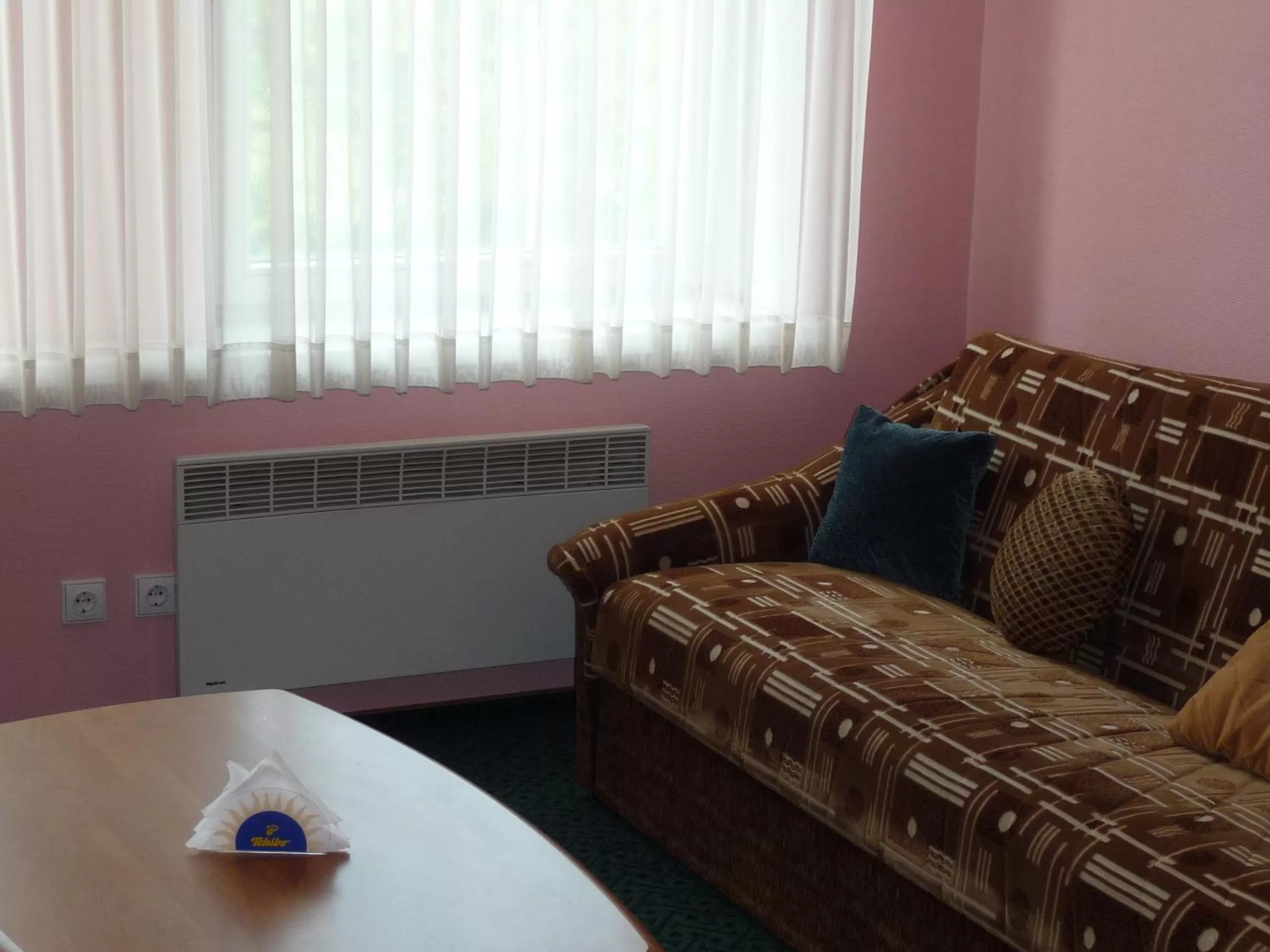 Bed, Seating Area in Skaistažiedė