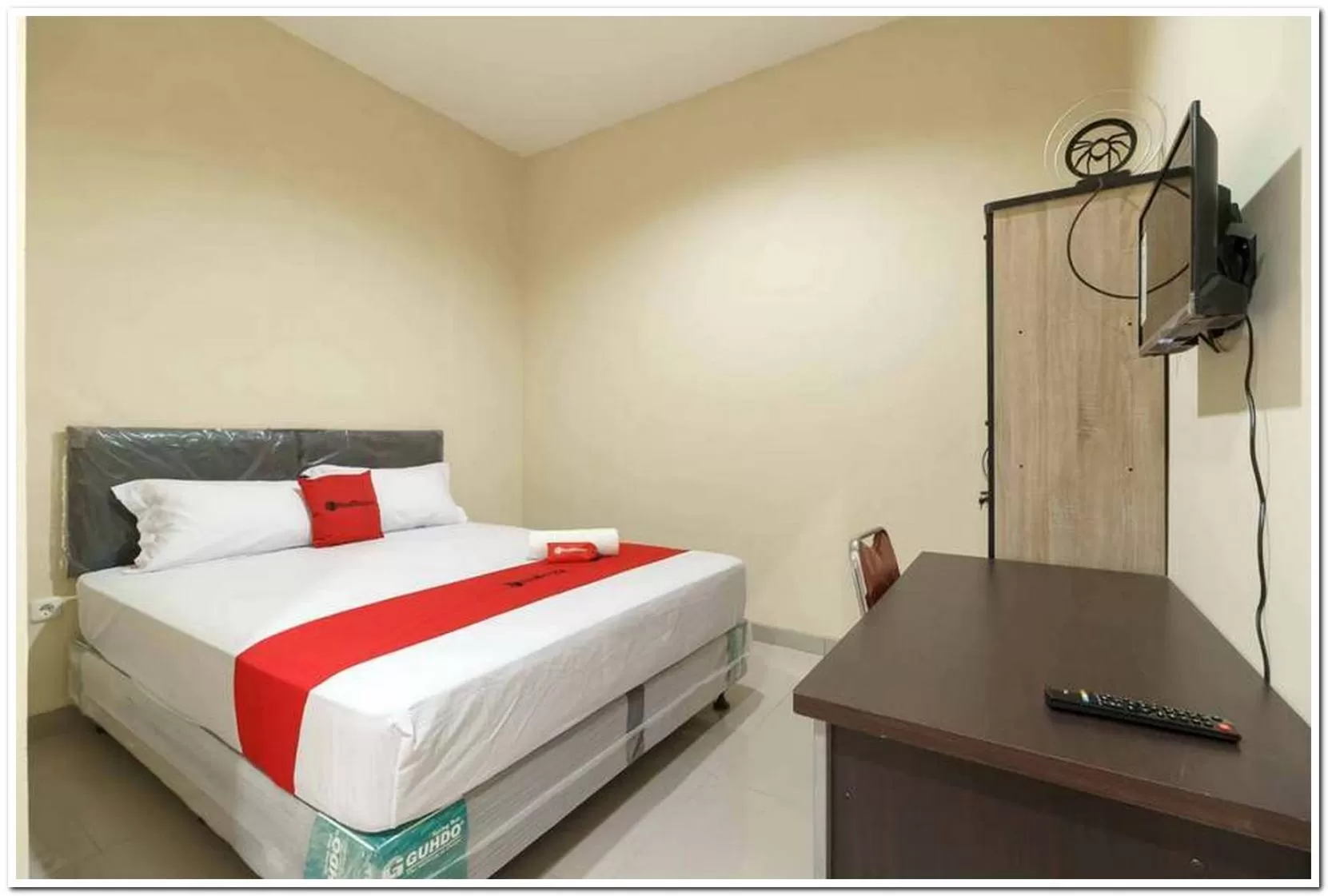 Bedroom in KoolKost At Karang Tengah Tangerang