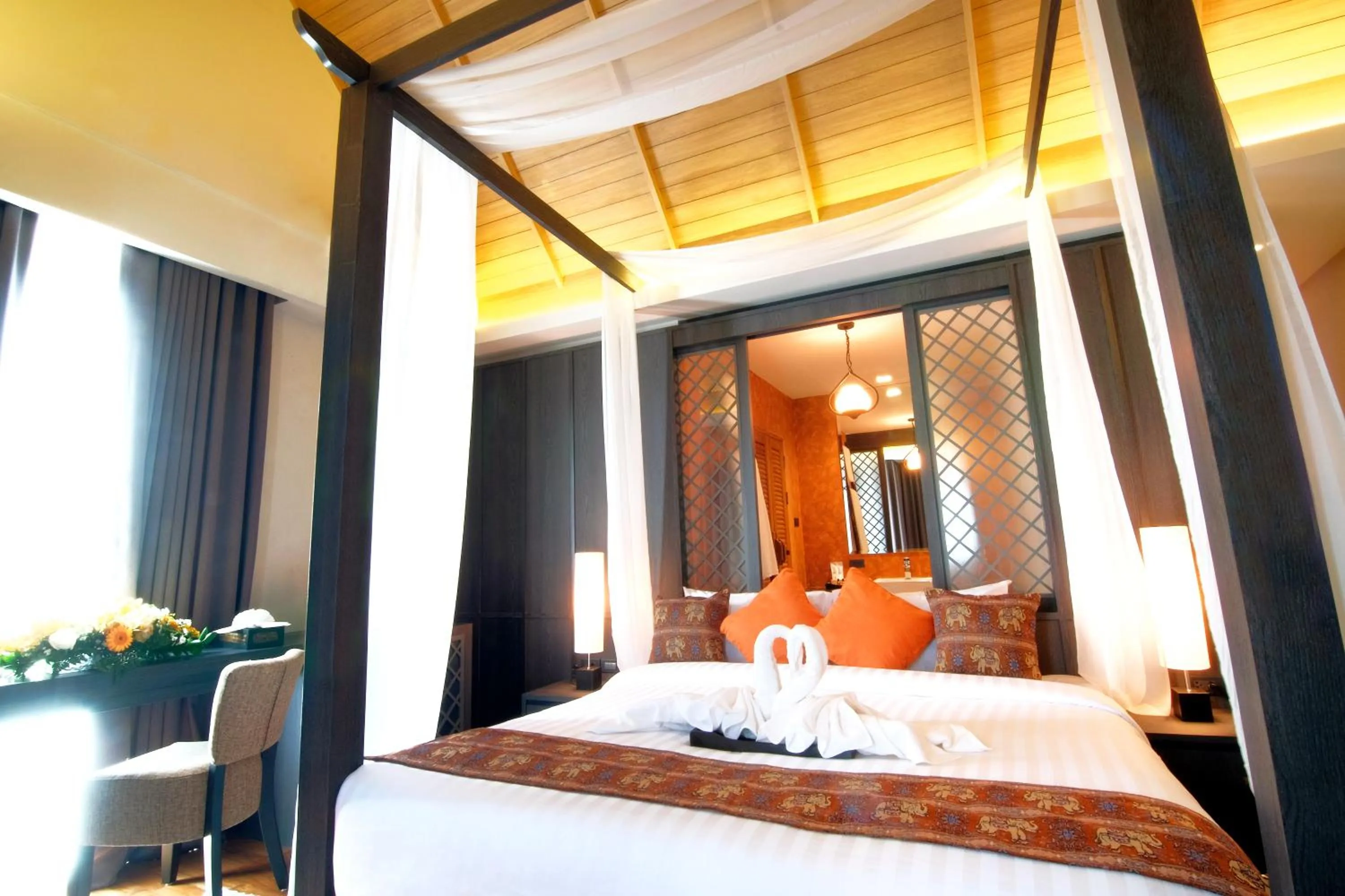 Junior Suite in Tapae Gate Villa