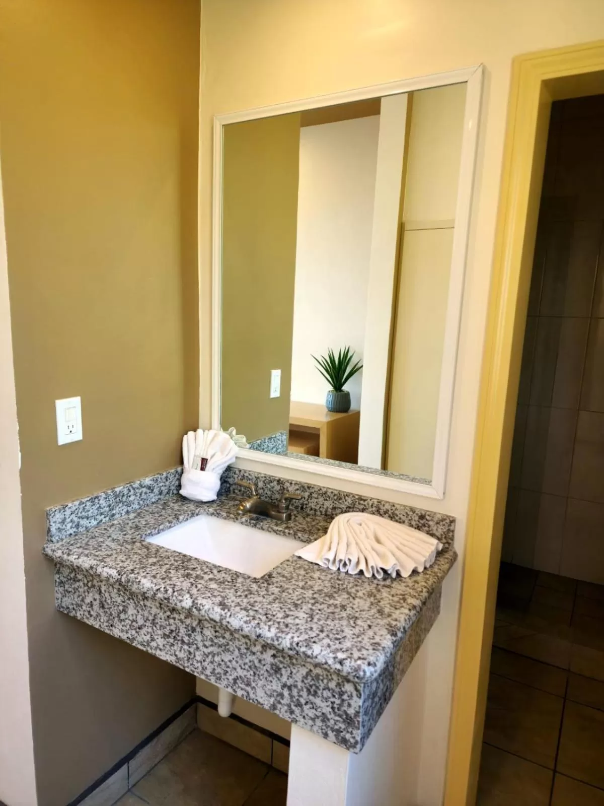 towels in Hotel Paraiso Las Palmas