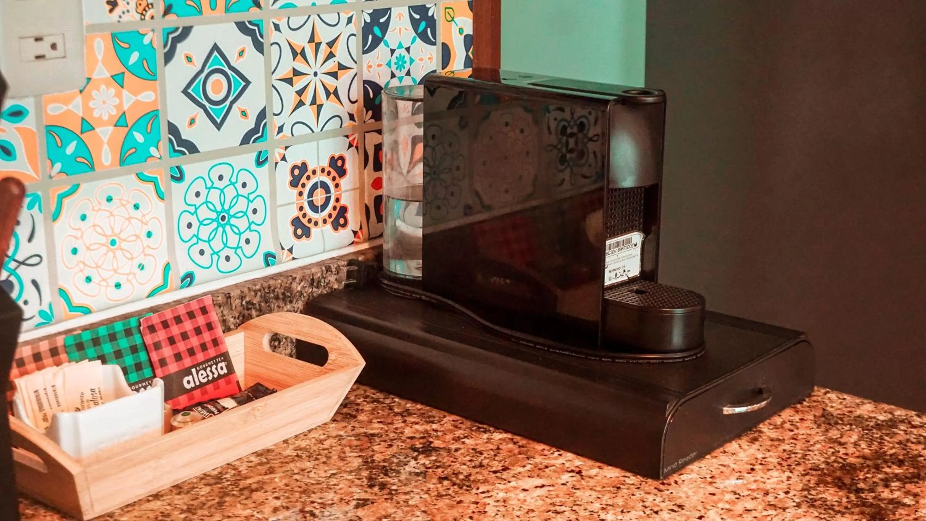 Coffee/tea facilities in Apartamentos "Ala Residencias"