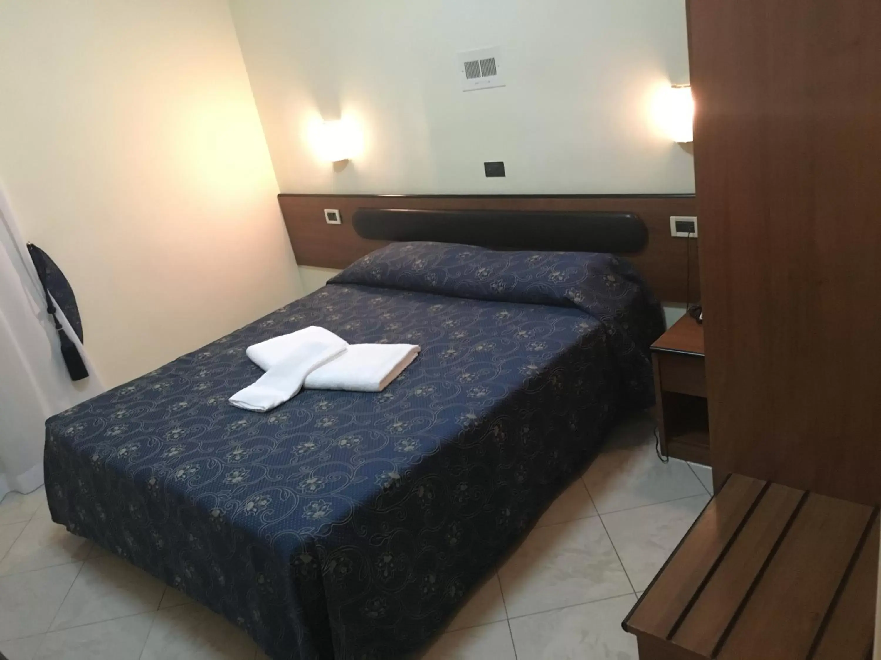 Double or Twin Room in Hotel Positano Double or Twin Room in Hotel Positano