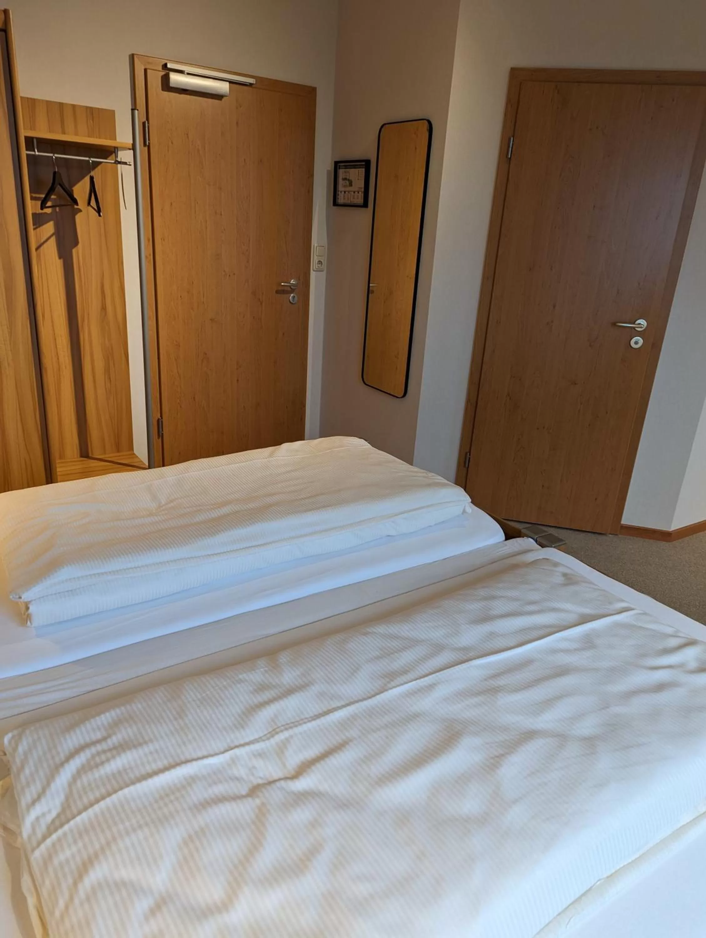 Photo of the whole room, Bed in PaGa - Parkgaststaette