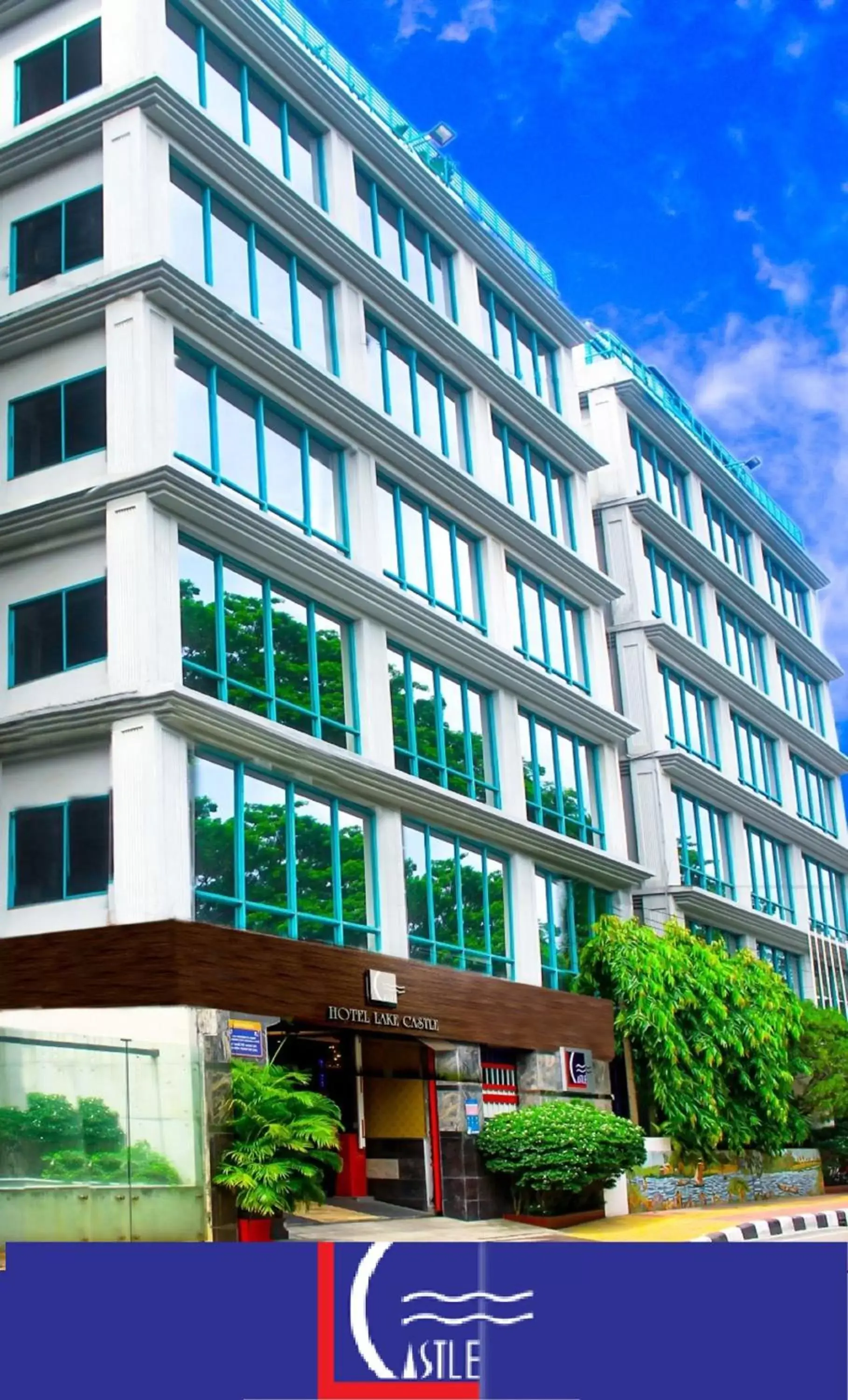 HOTEL LAKE CASTLE - Parkview HOTEL LAKE CASTLE - Parkview