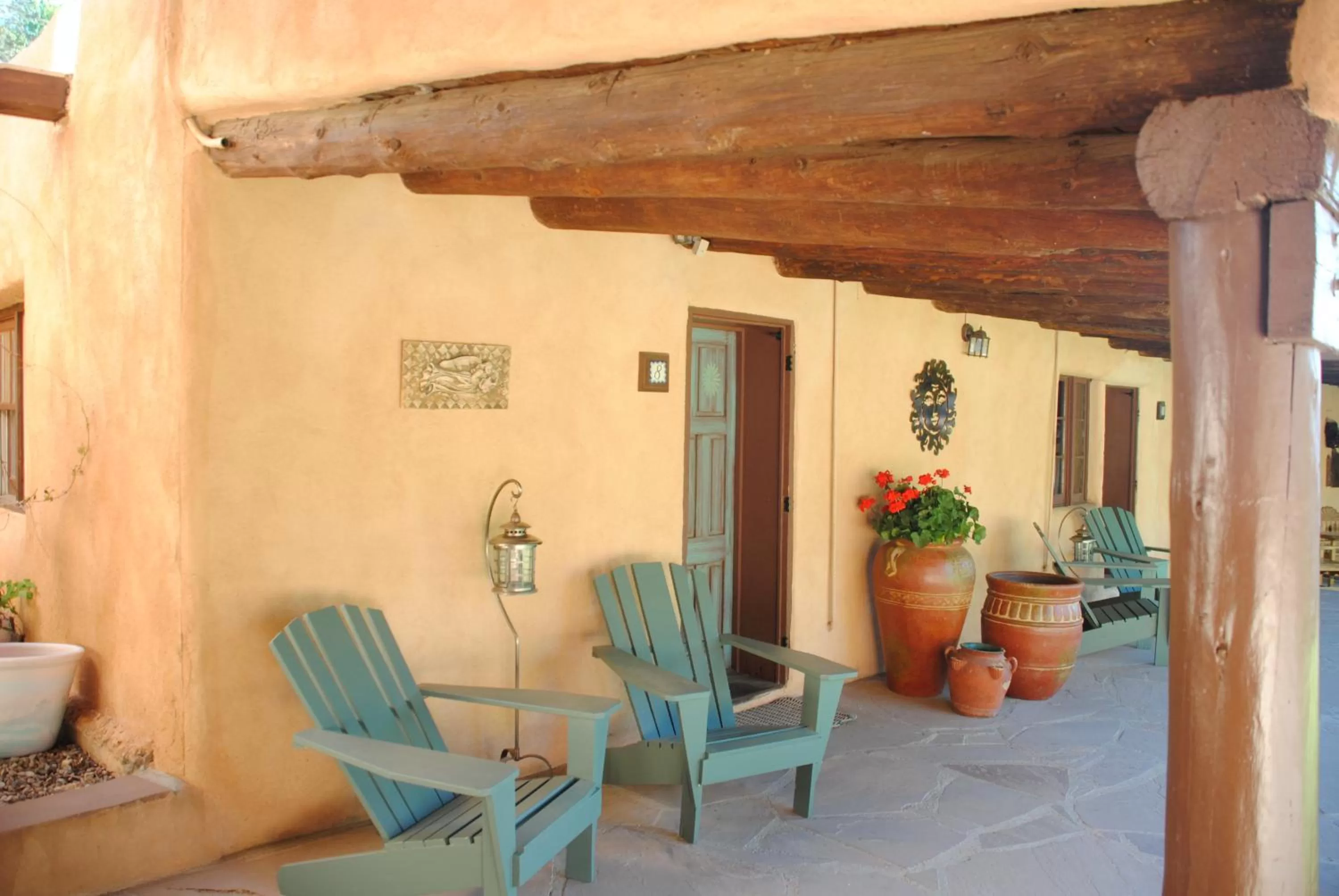 Old Taos Guesthouse B&B