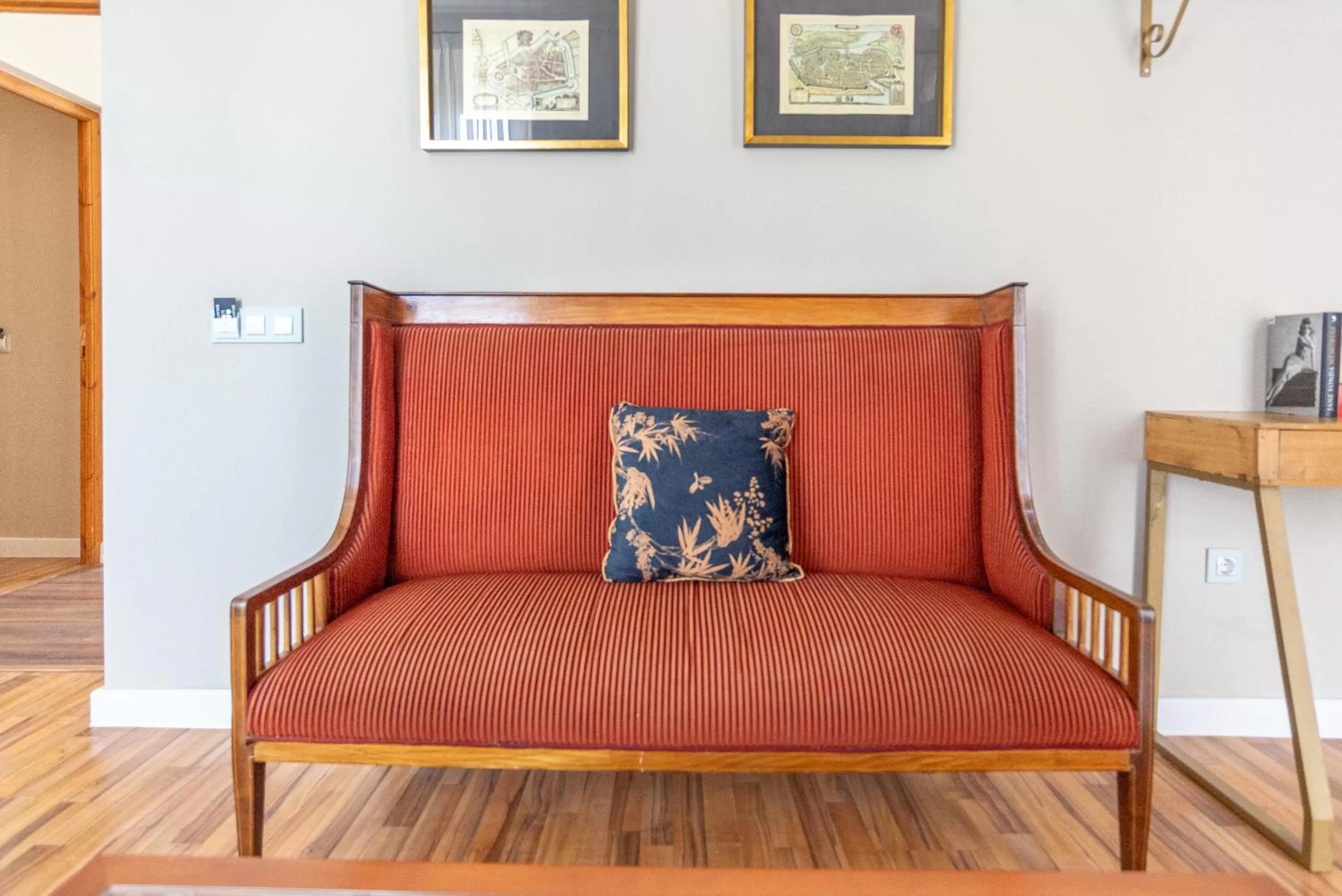Living room in Hotel Albaicín
