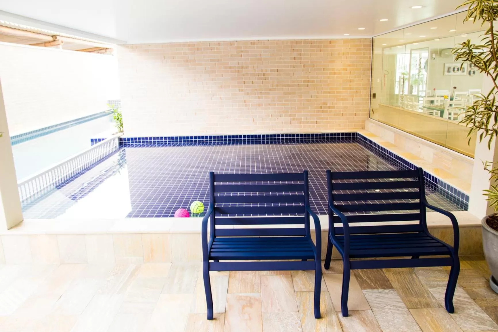 Swimming Pool in Pousada Villa Di Enzo