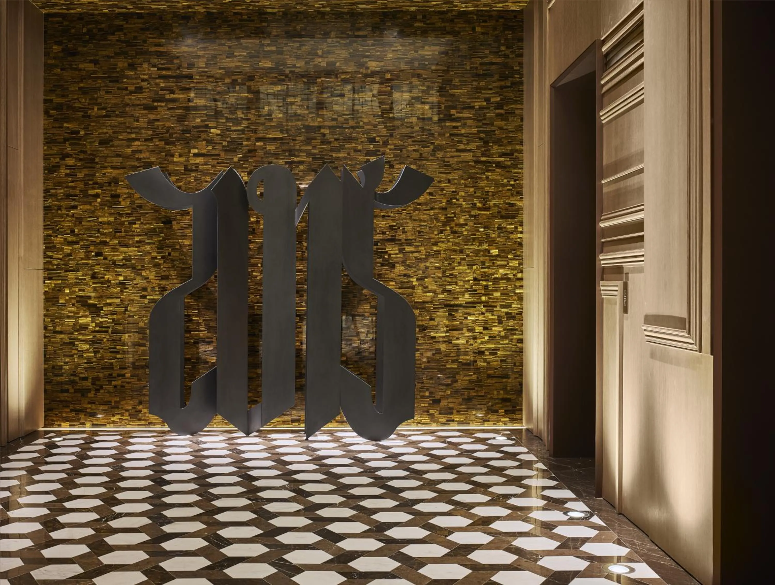 Facade/entrance in Rosewood Bangkok