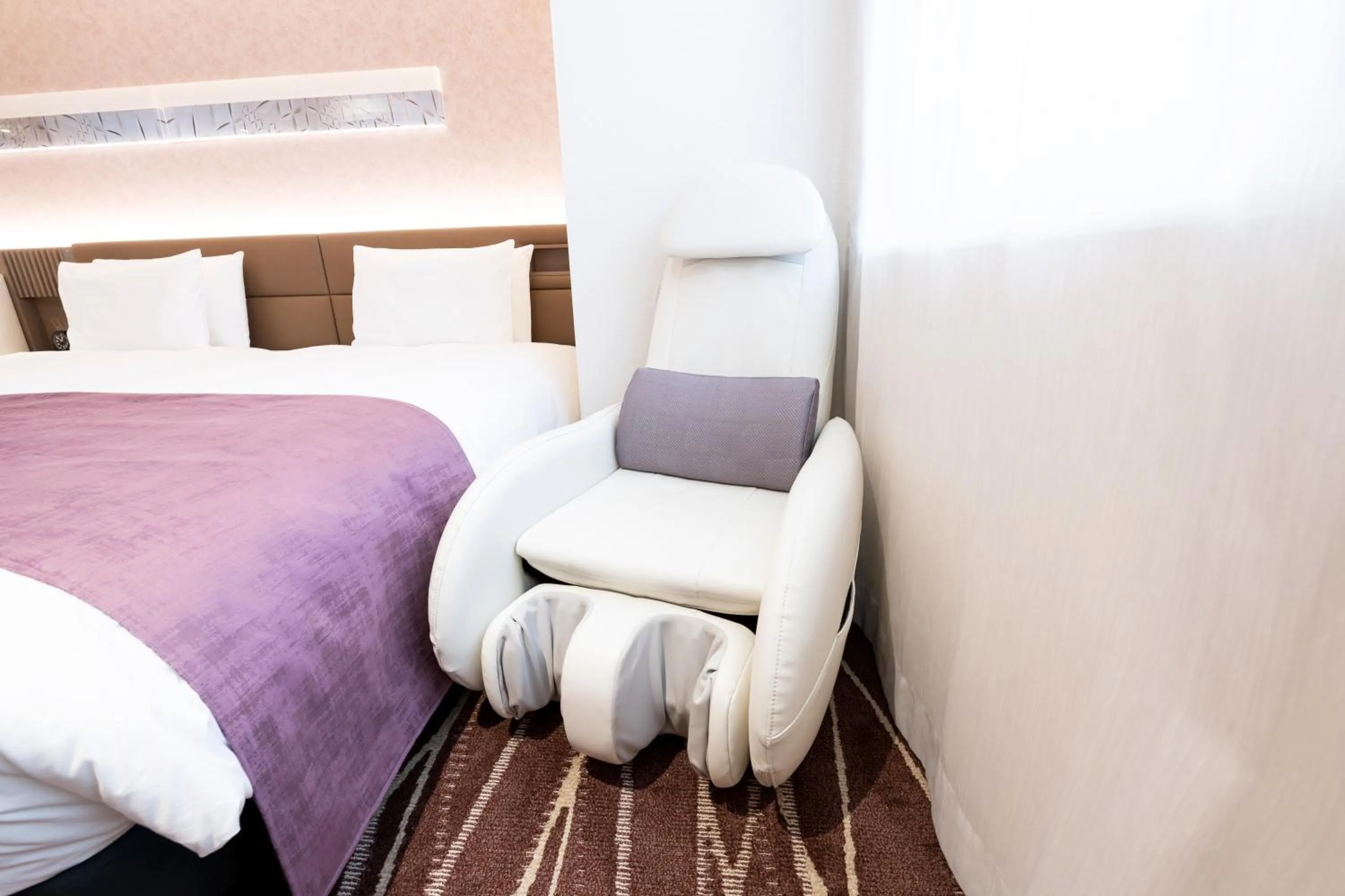 Decorative detail, Bed in remm plus Ginza