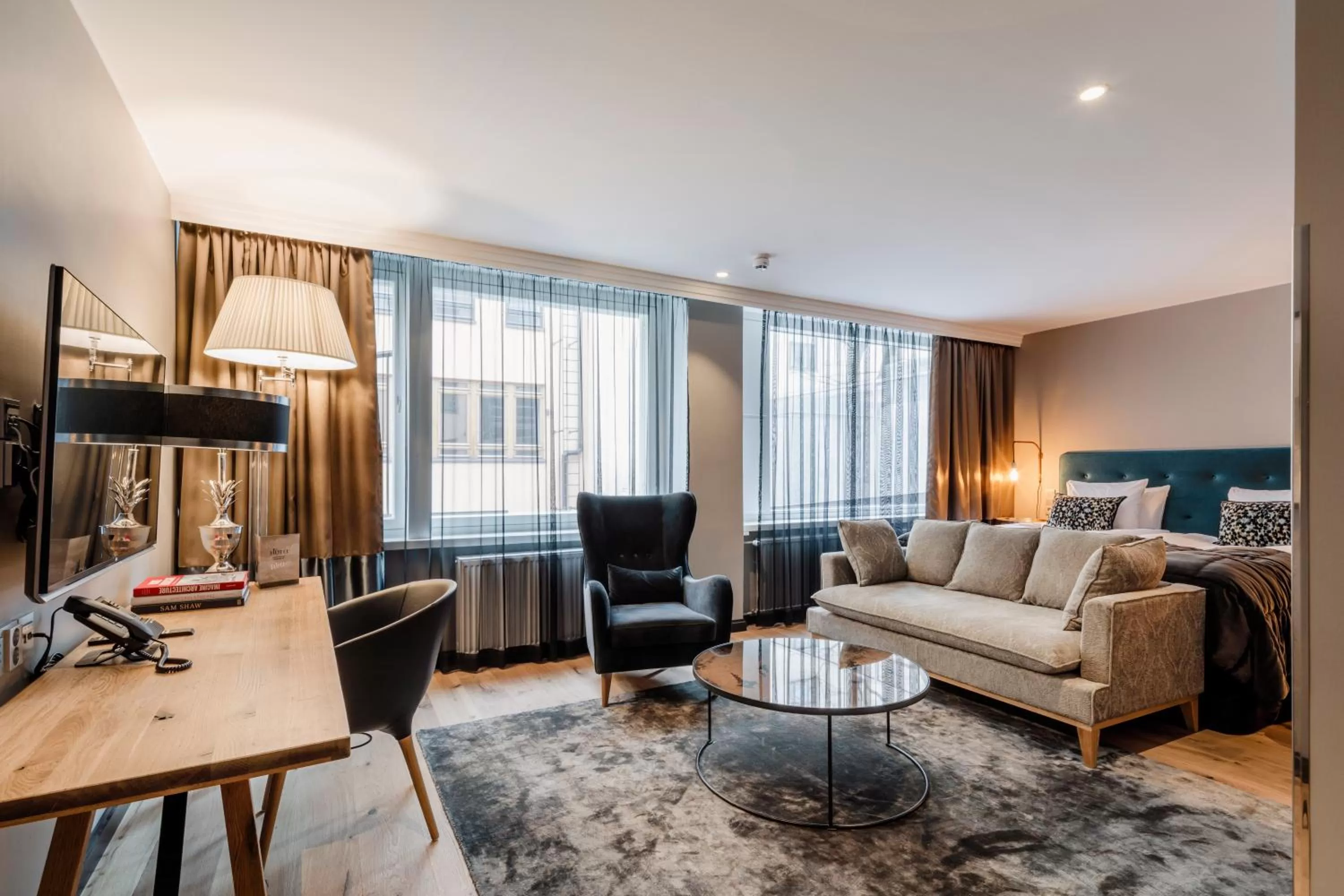 Seating area in Hotel F6