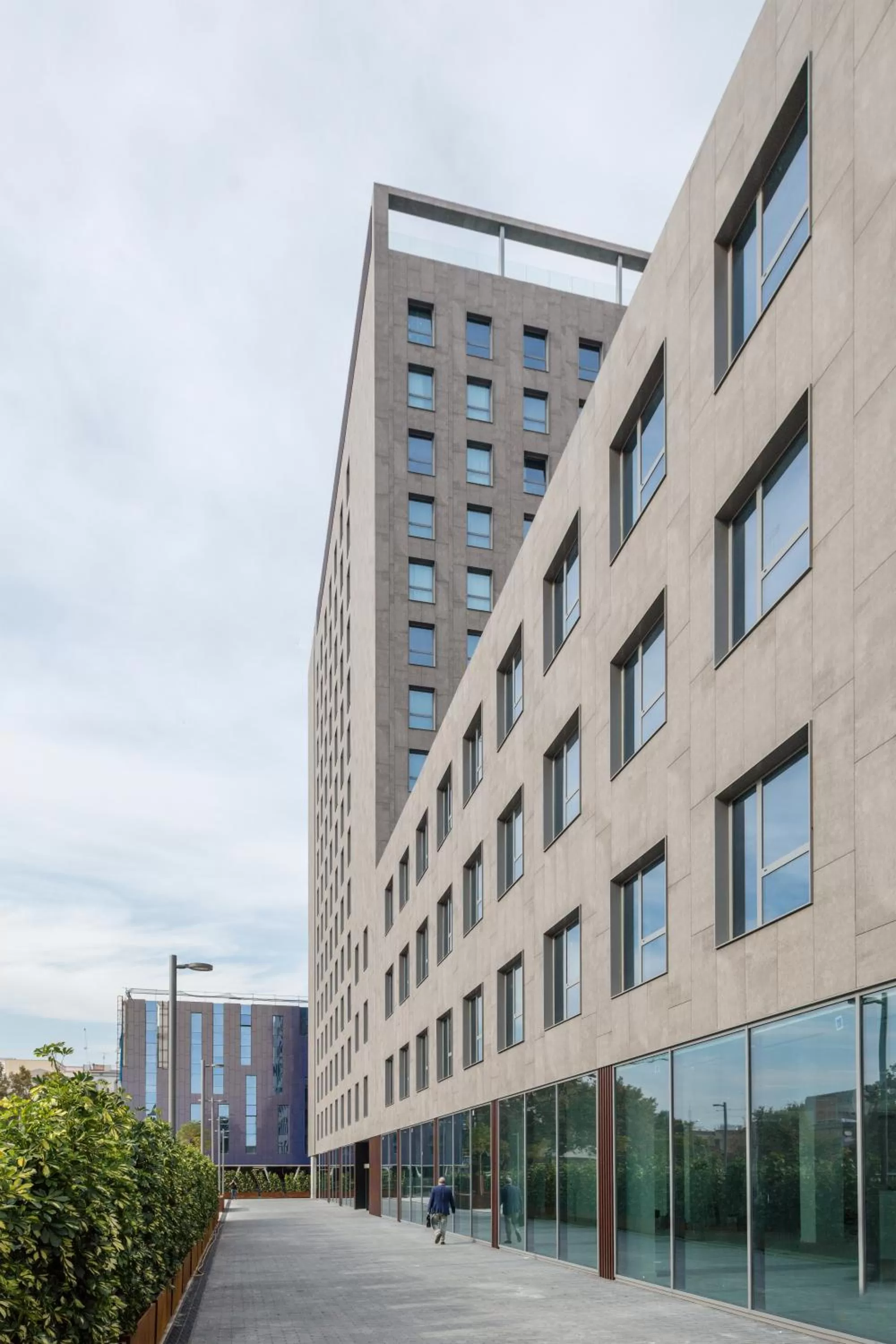 Property building in Acta Voraport