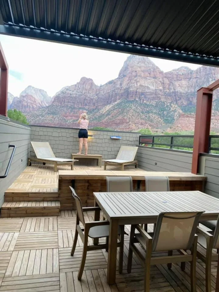 Patio in Cable Mountain Lodge
