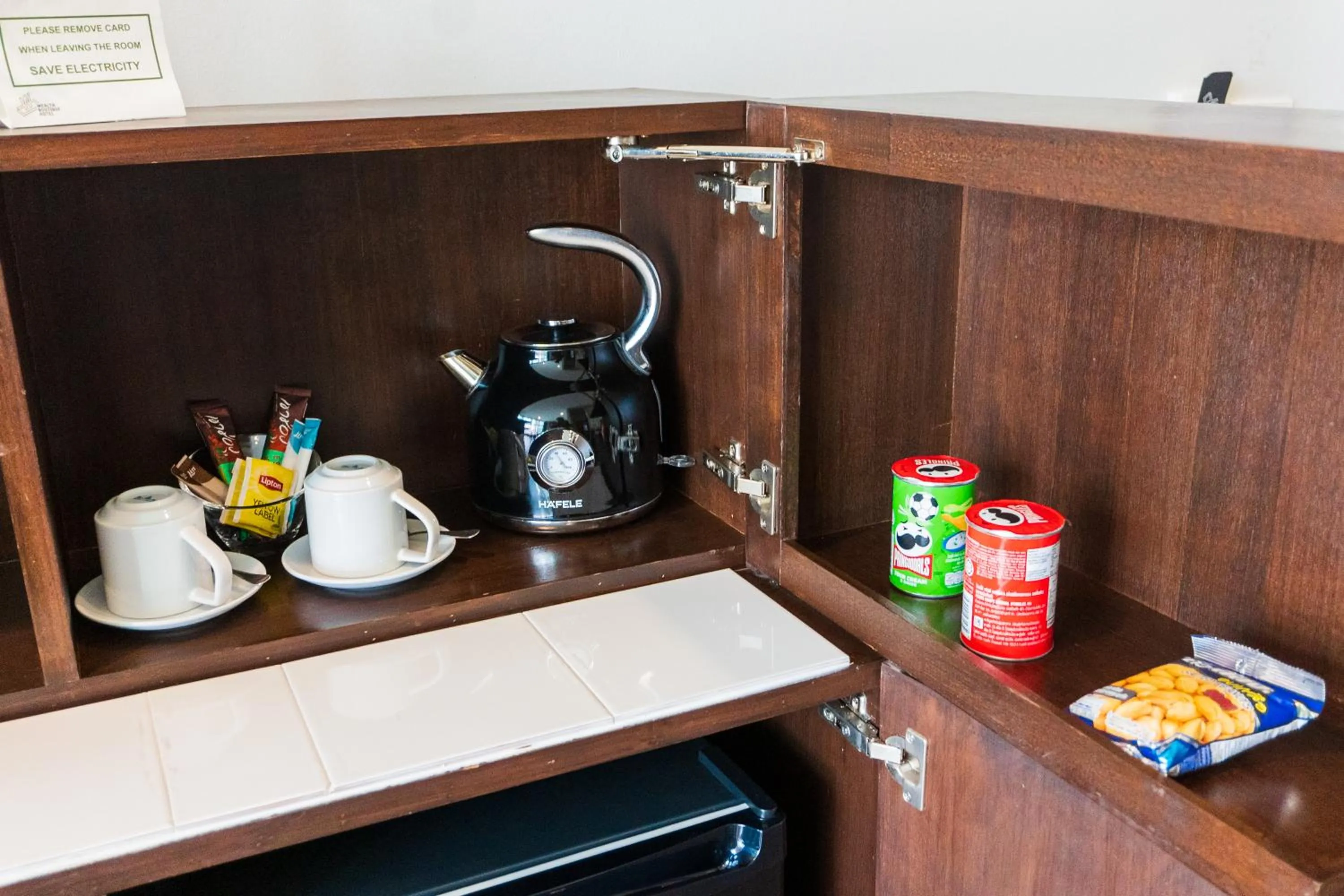 Coffee/tea facilities in Wealth Boutique Hotel Chiang Mai