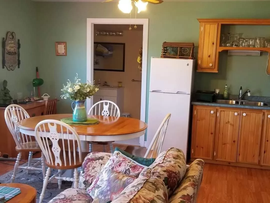 St Ann's Motel & Cottage