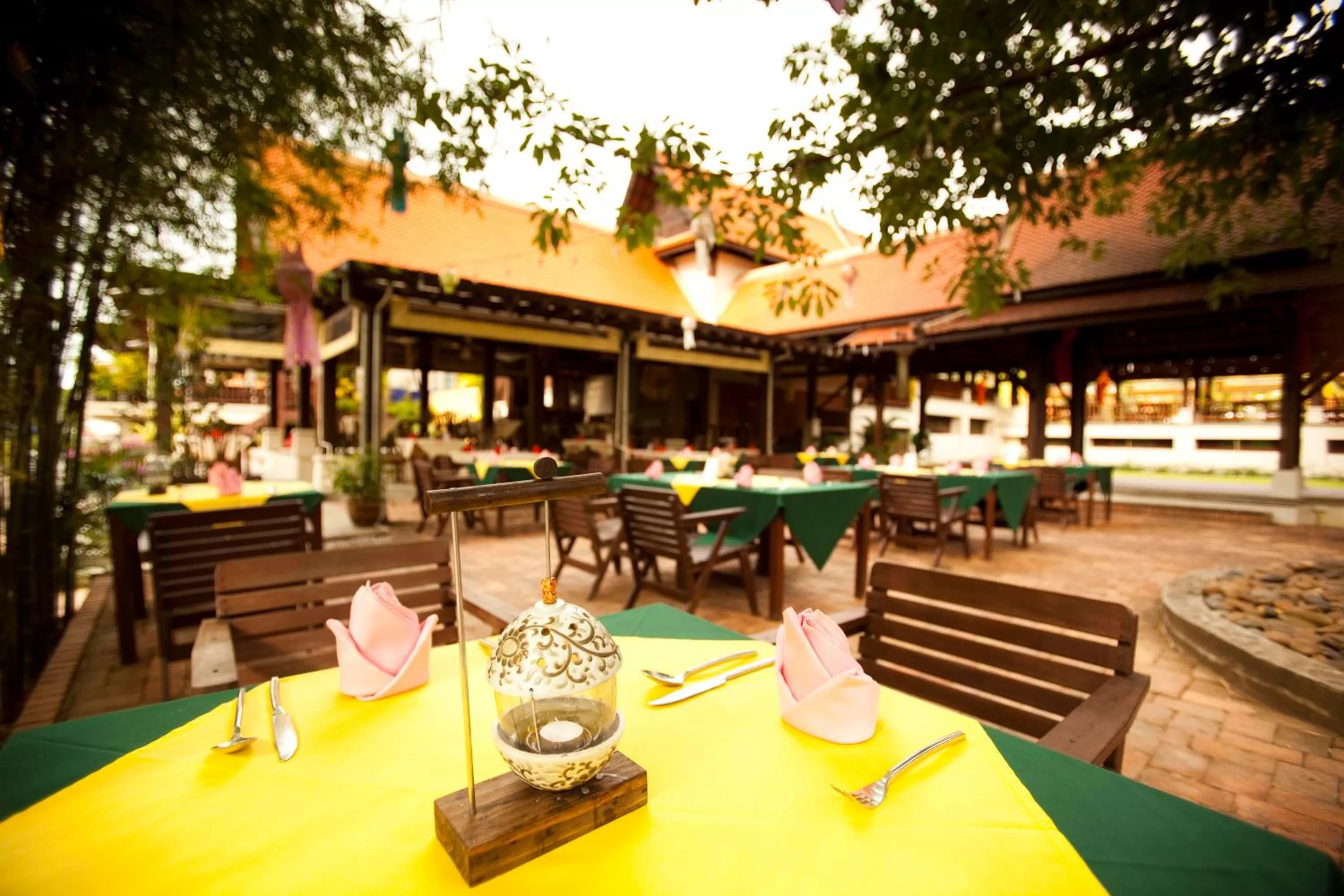 Restaurant/places to eat in Khaolak Bhandari Resort & Spa