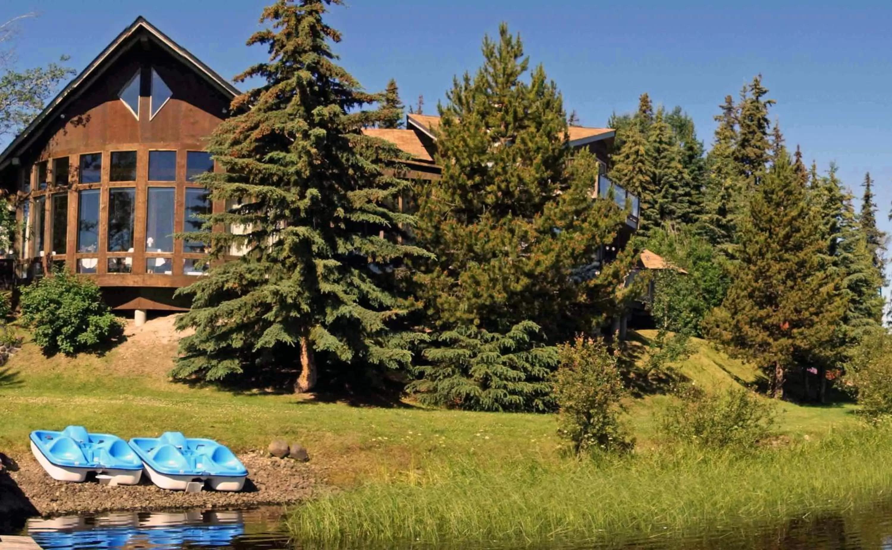 Property building in Eagle's Nest Resort