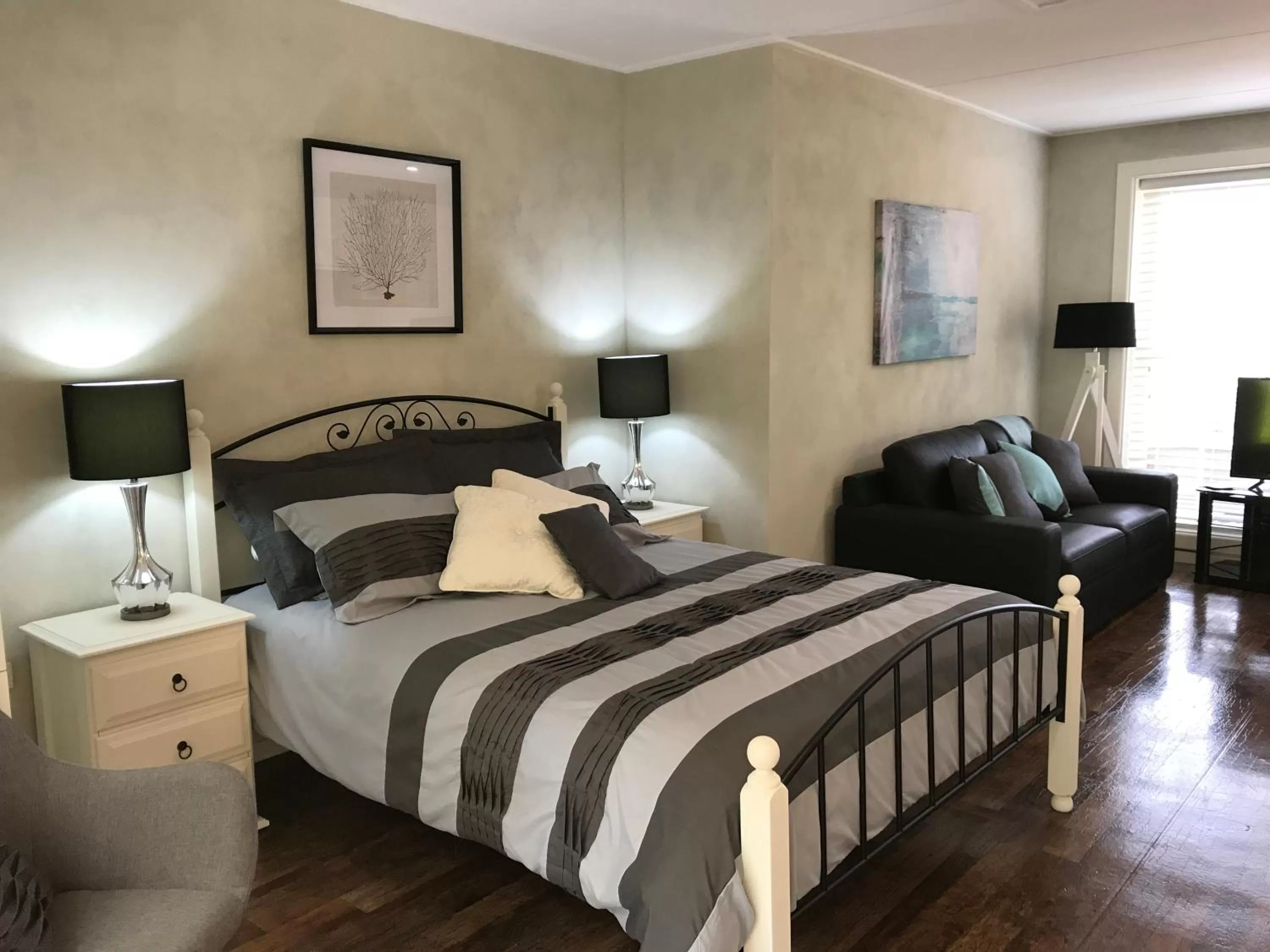 Bed in Pericoe Retreat