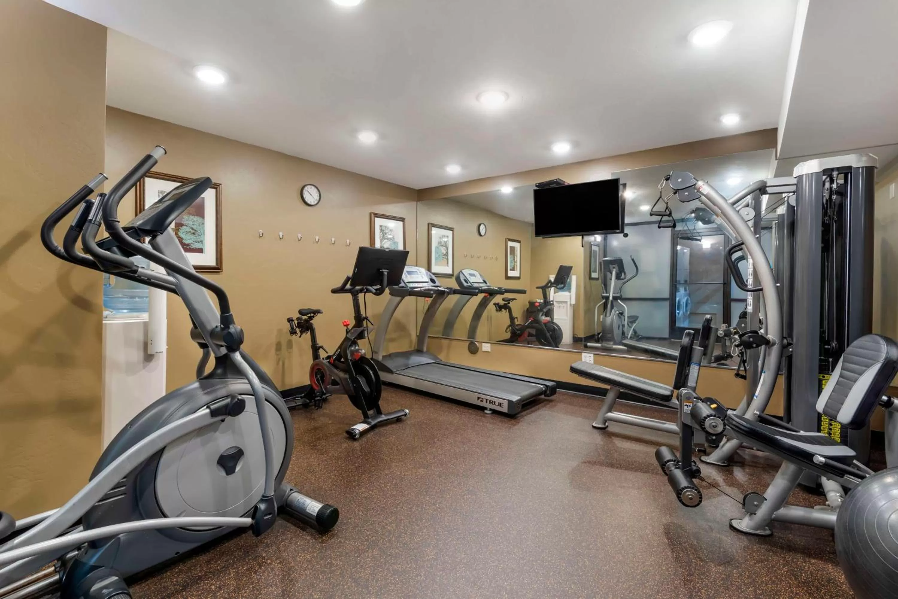 Fitness centre/facilities in Best Western Plus Rio Grande Inn