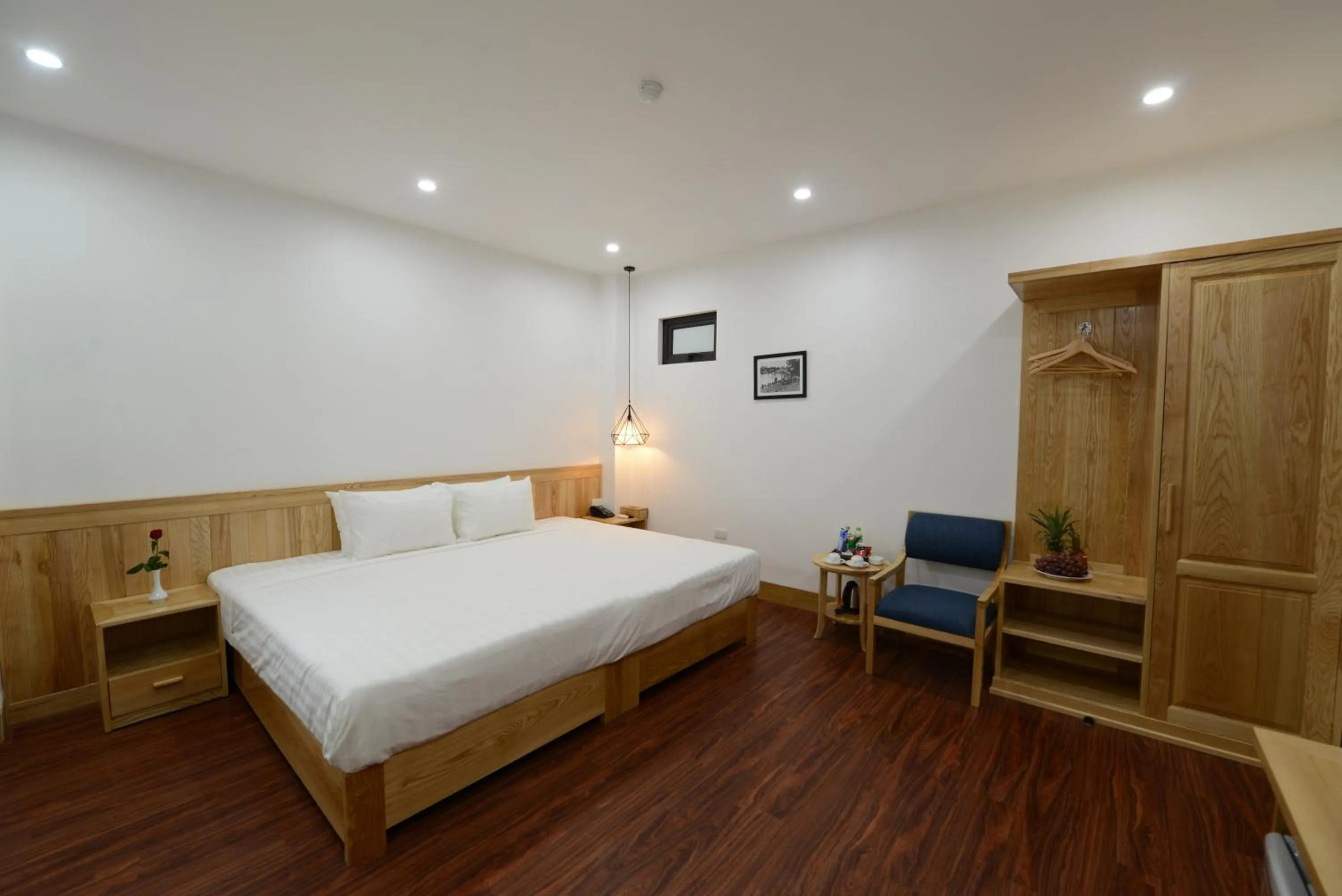 Bed in Blue Hanoi Inn City Hotel