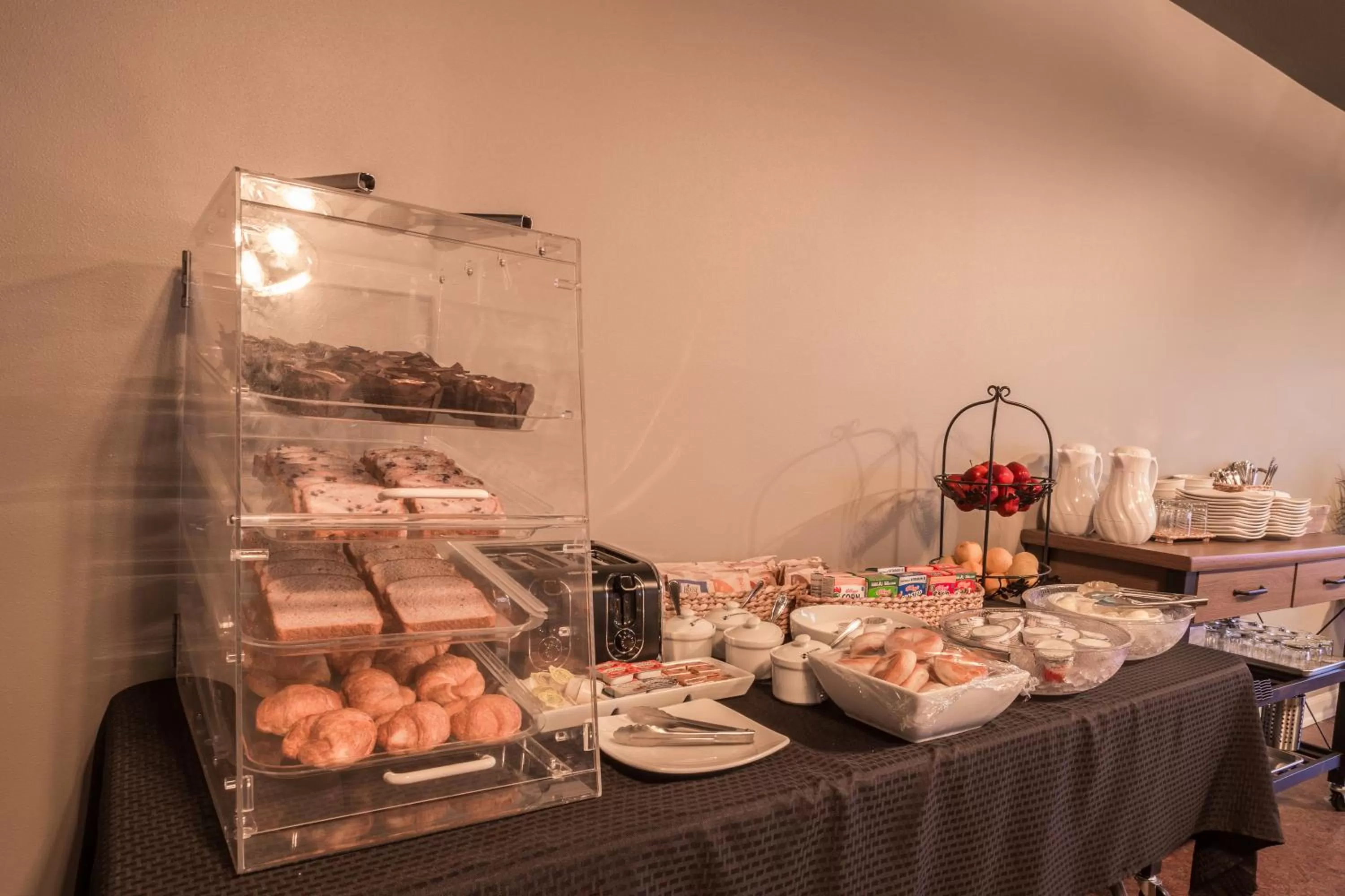 Breakfast in Inn at Nye Beach