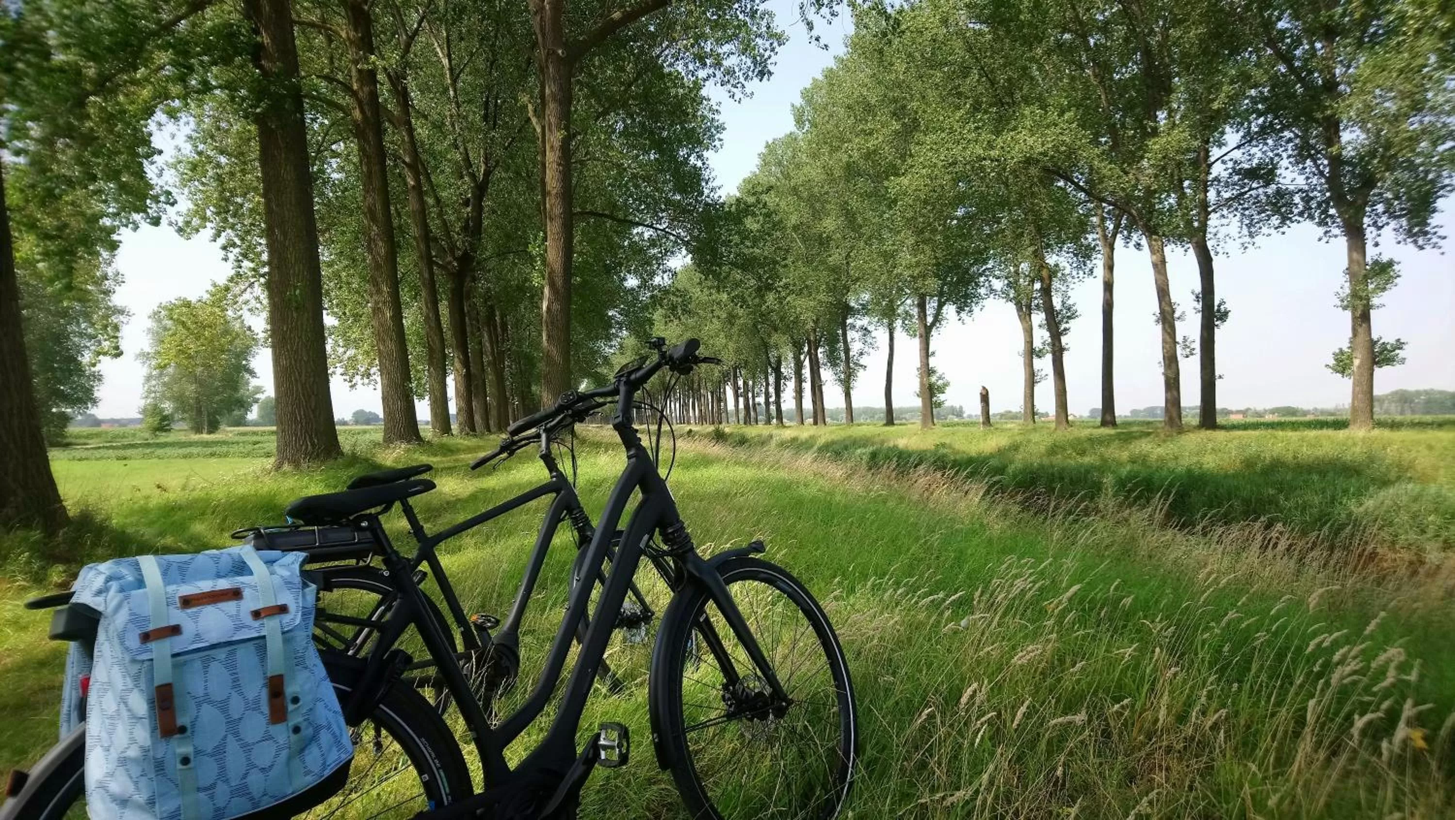 Cycling in Boutique hotel Shamon