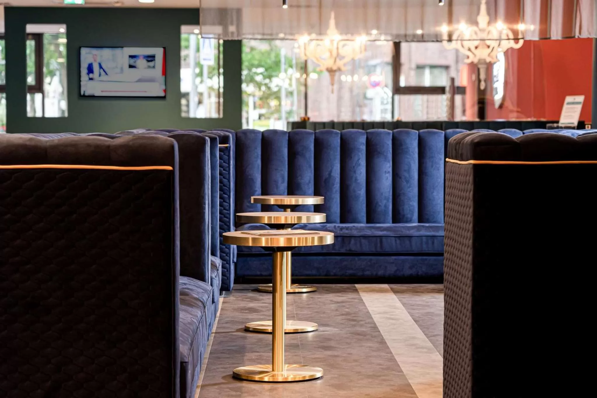 Lobby or reception in elaya hotel oberhausen