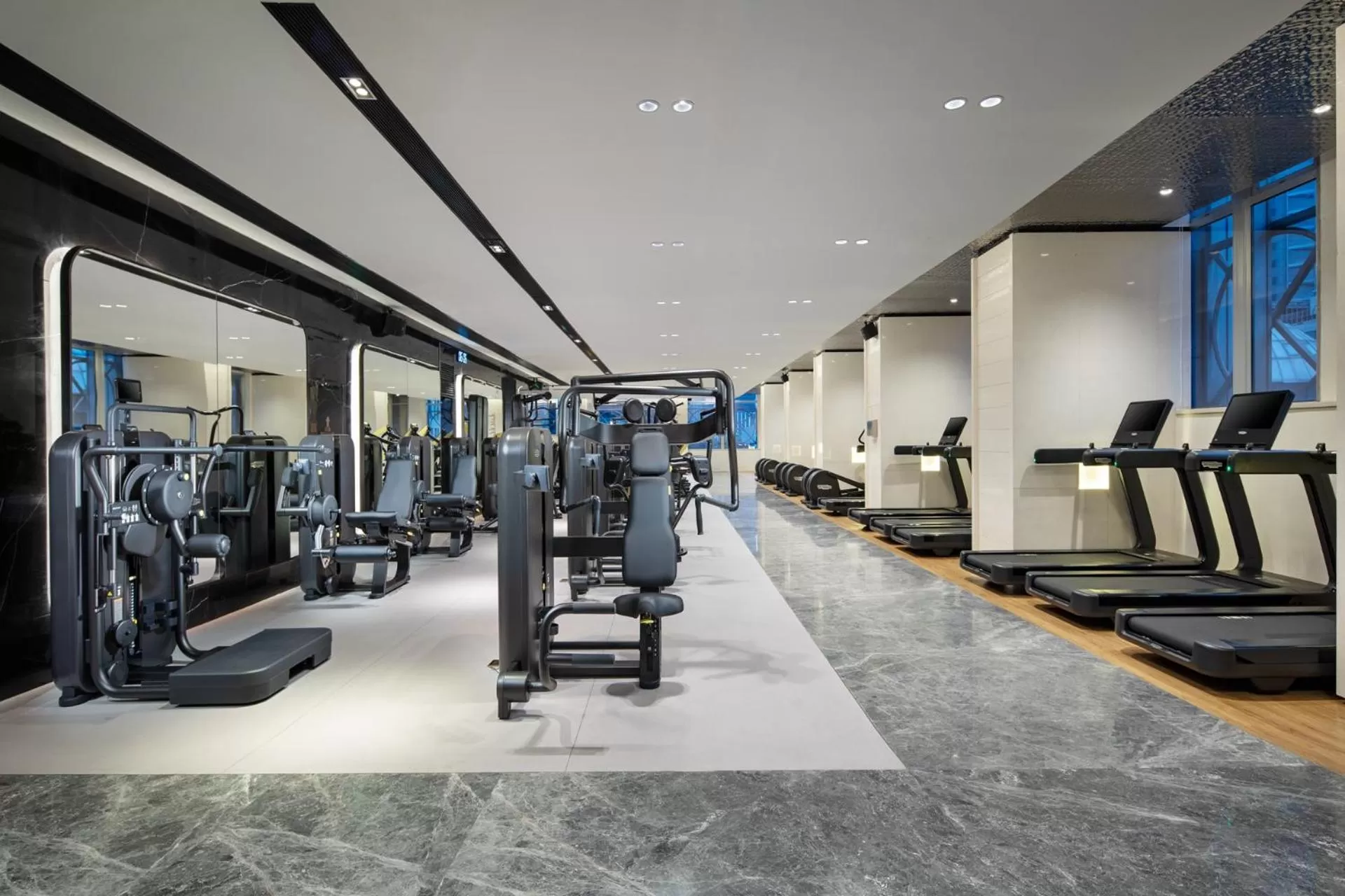 Fitness centre/facilities in Crowne Plaza Shenzhen Futian