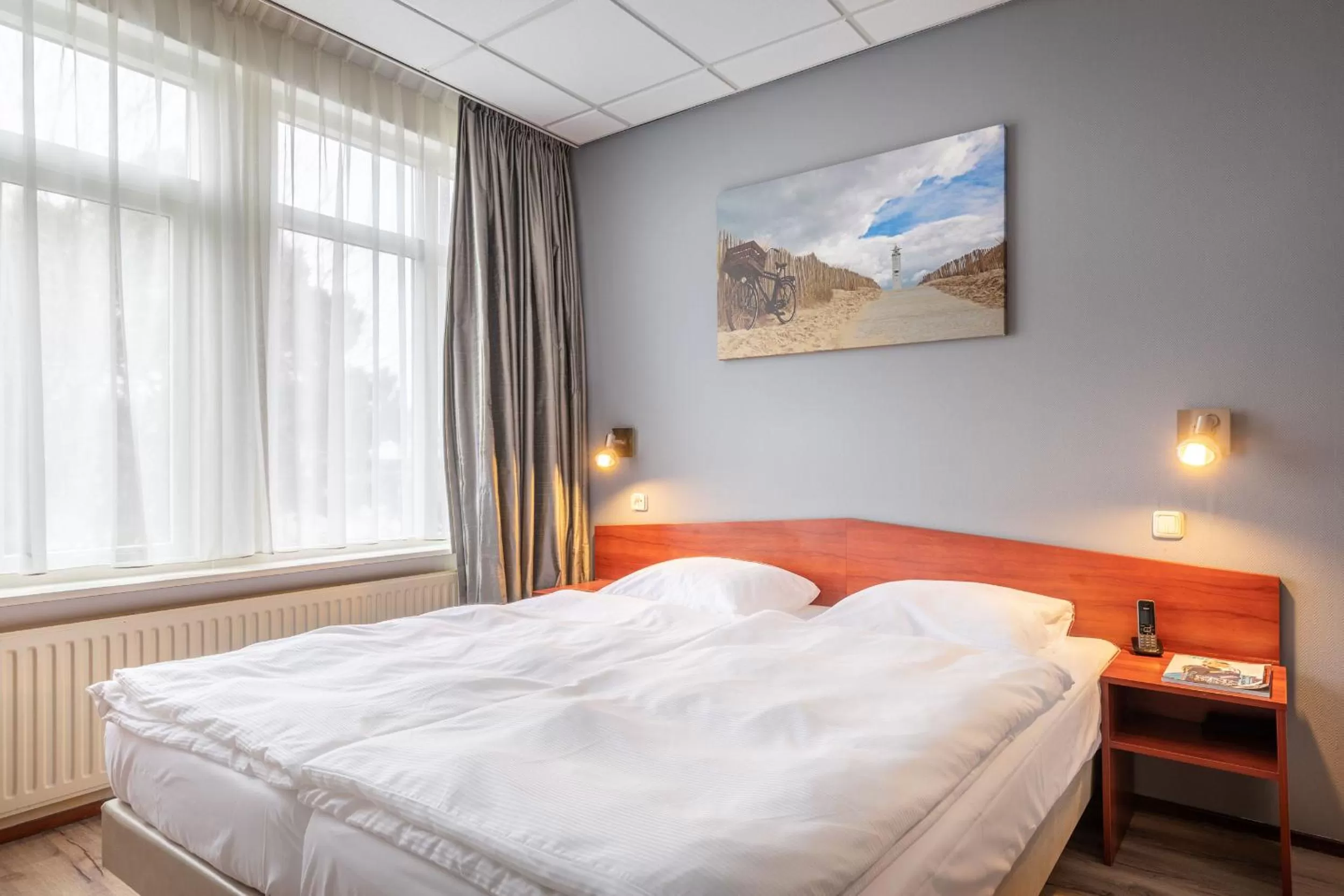 Bedroom, Bed in Two Brothers Hotel Astoria