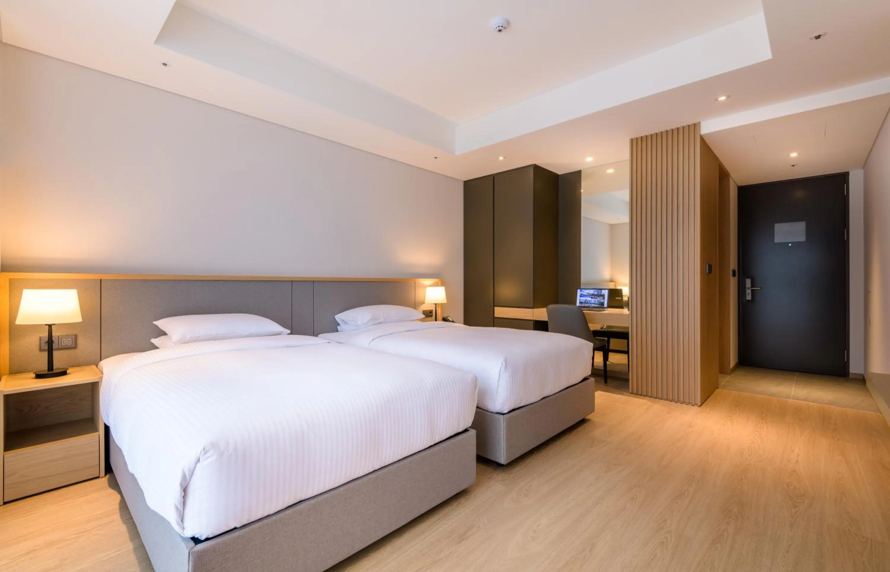 Bed in The Grand Sumorum