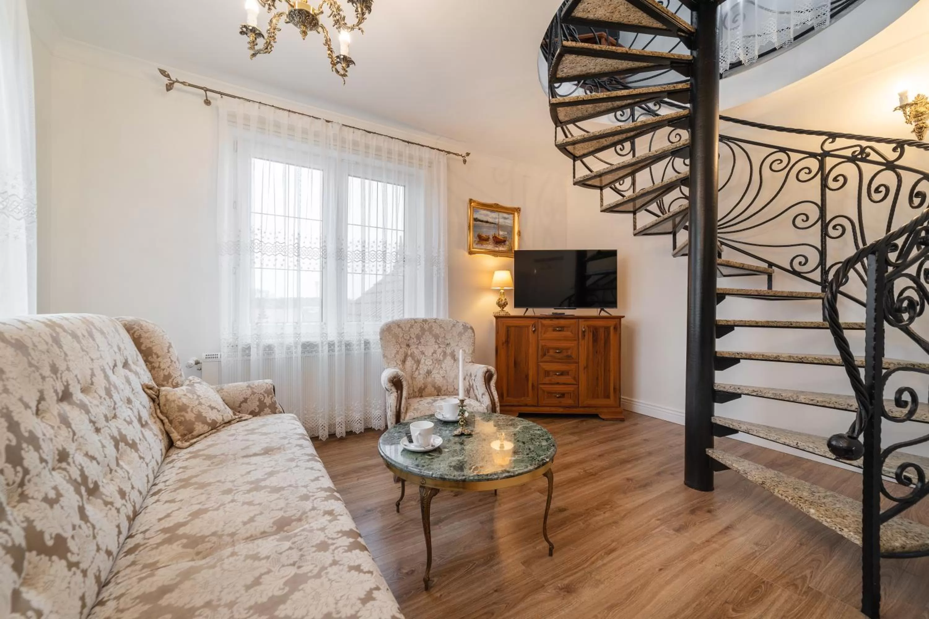 TV and multimedia, Seating Area in Pensjonat & Restauracja Admirał