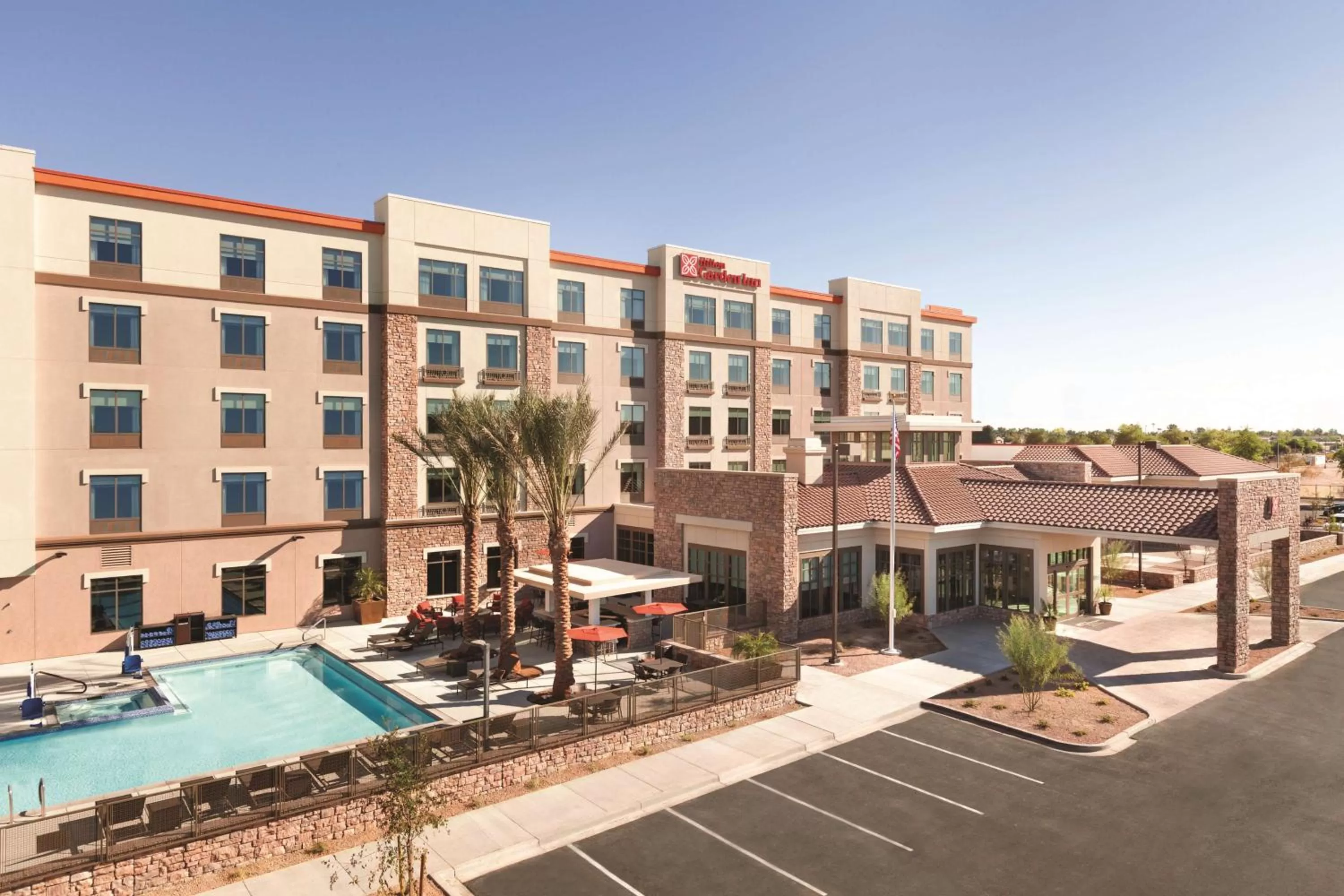 Property building in Hilton Garden Inn Phoenix-Tempe University Research Park, Az