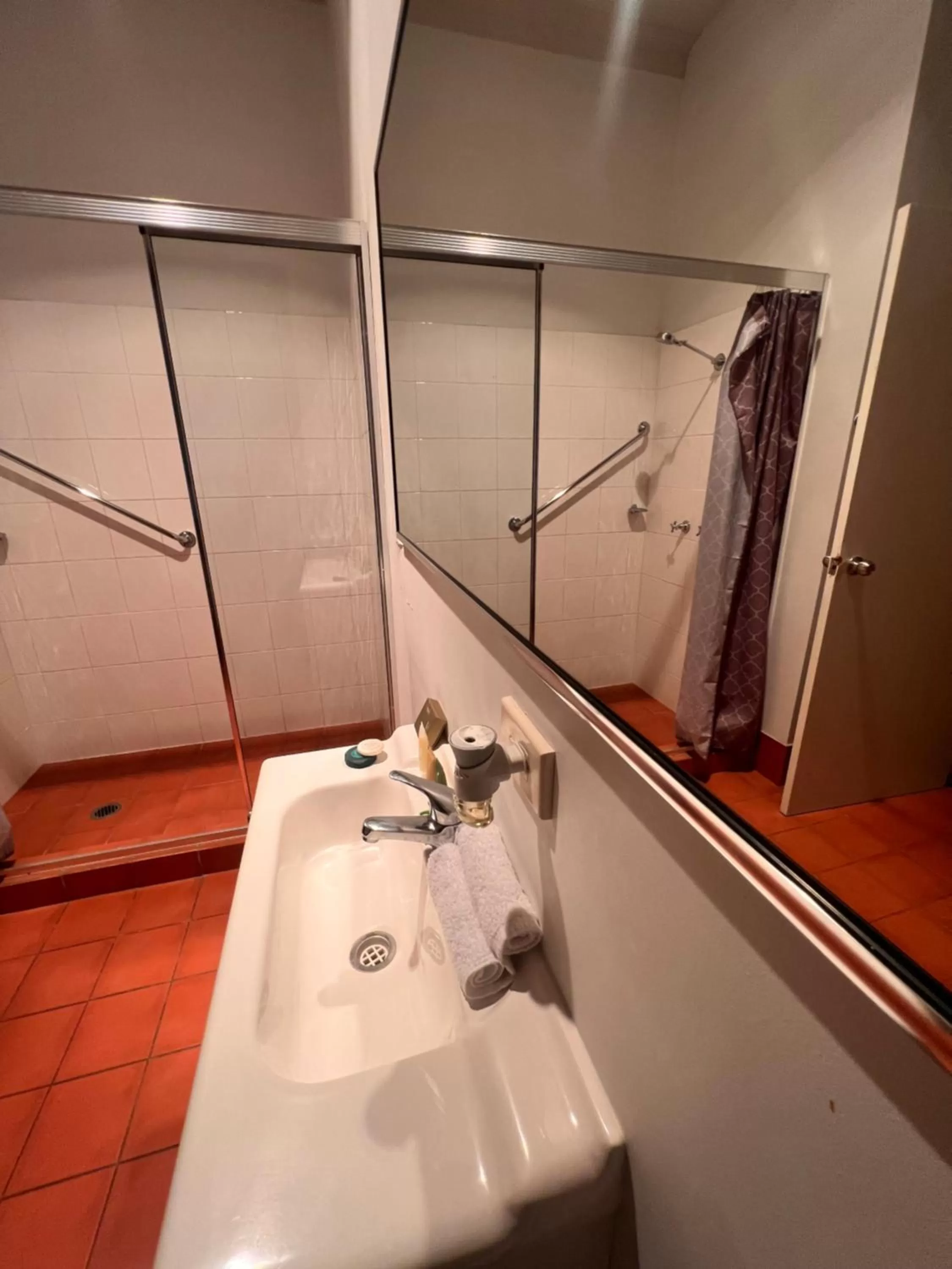 Bathroom in Charing Cross Hotel