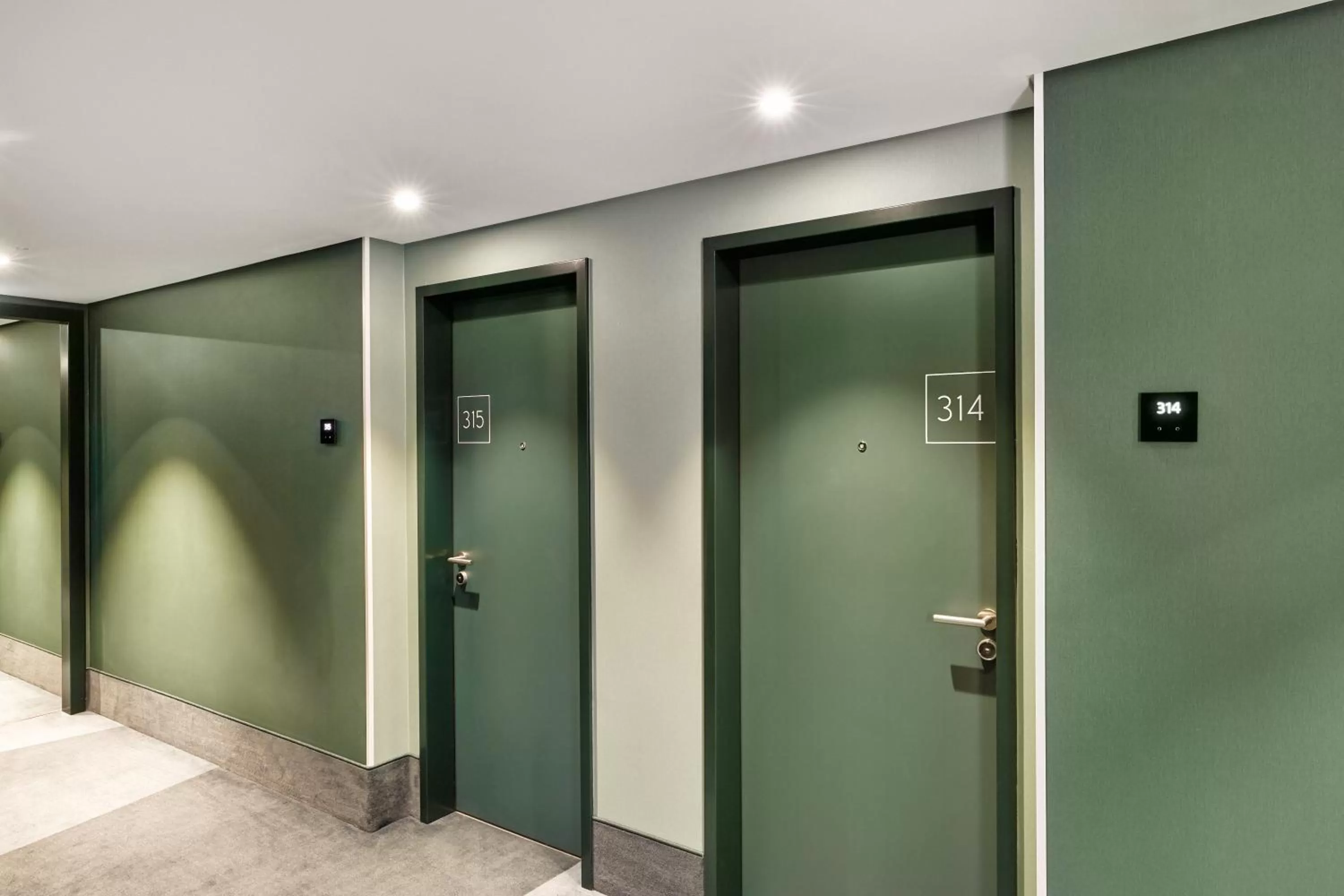 Decorative detail in H+ Hotel Frankfurt Eschborn