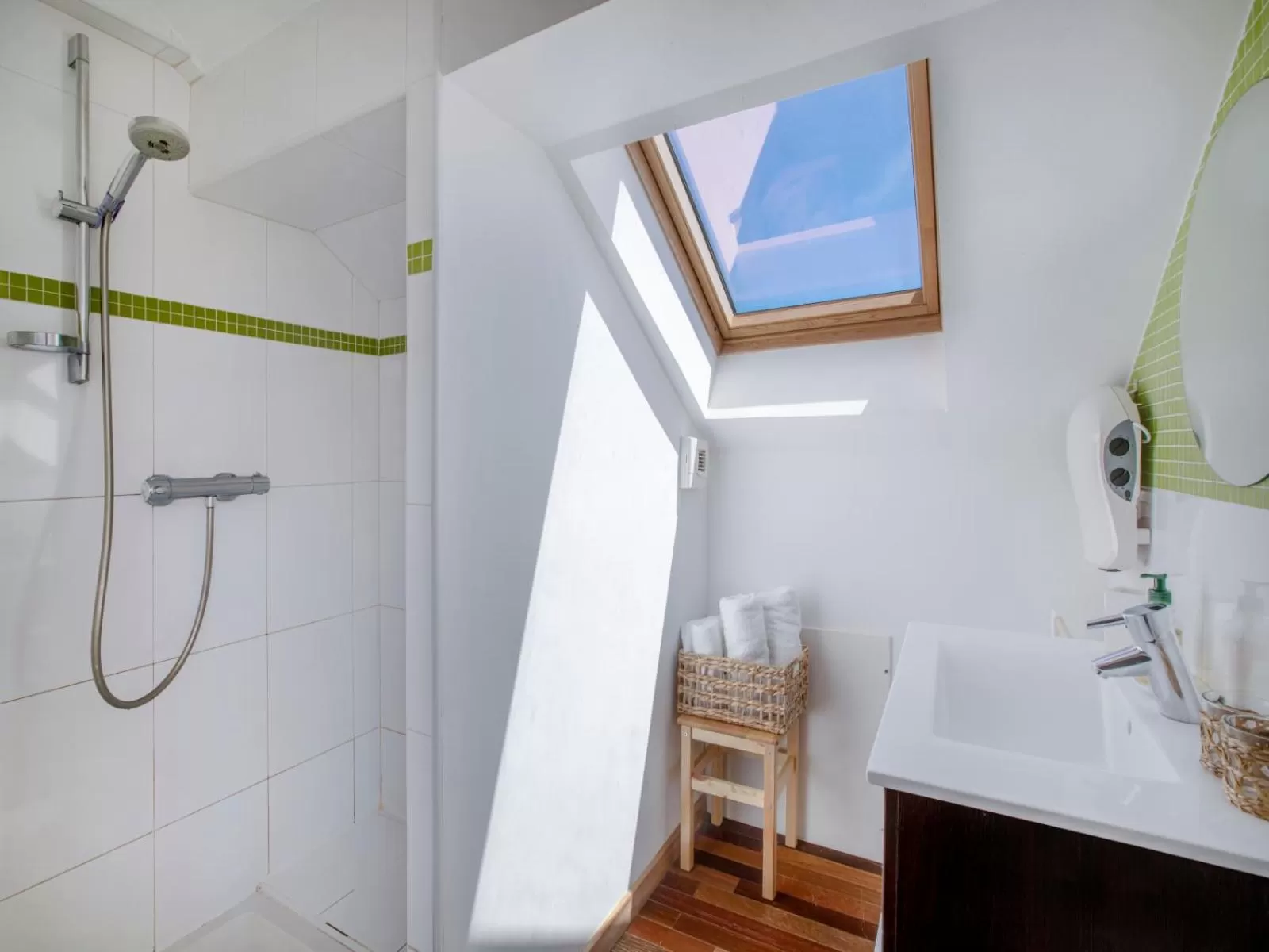 Shower in Chalet Elisa Chambre d'Hôtes