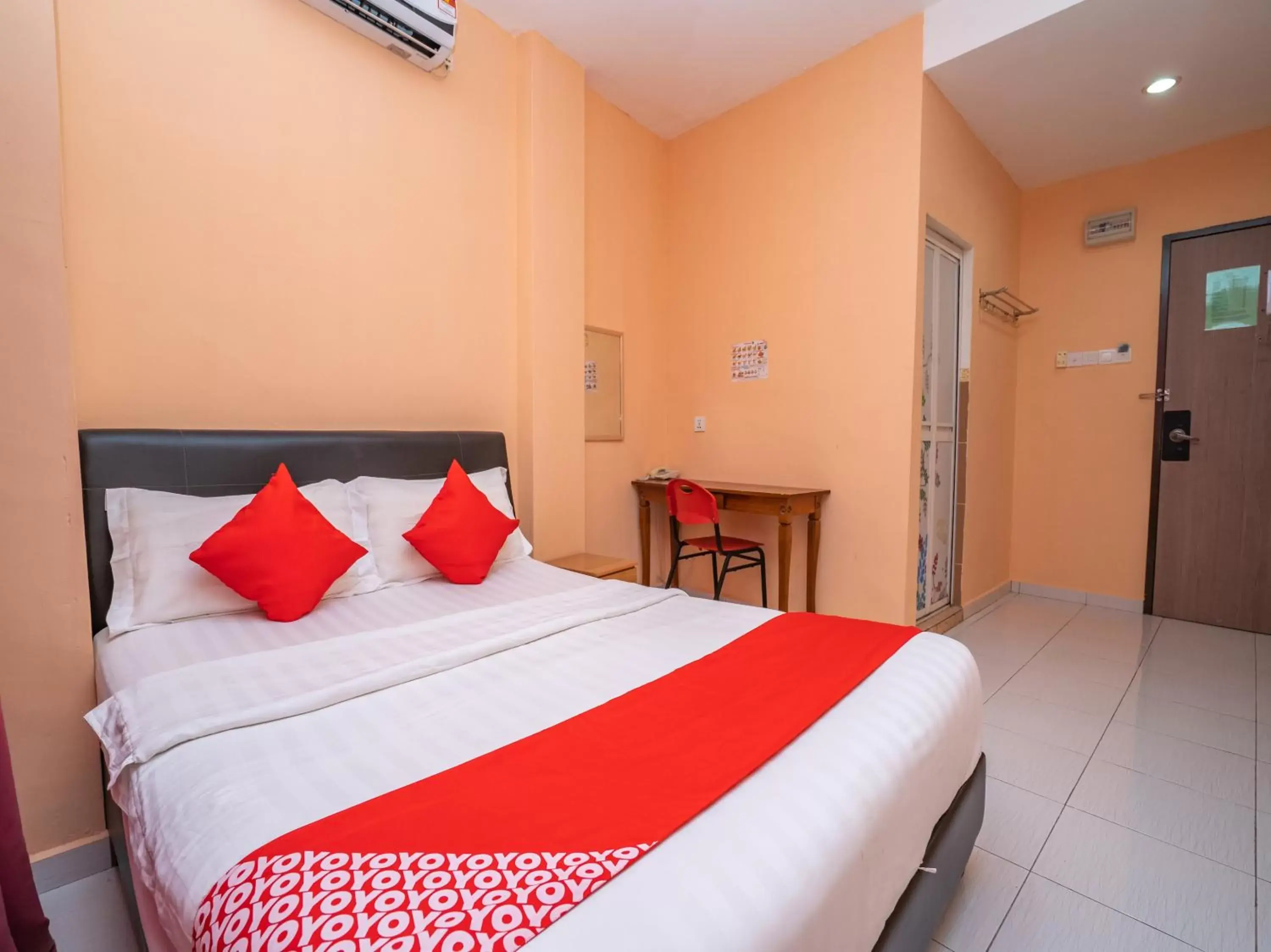 Deluxe Double Room in OYO 89328 Sz Hotel Deluxe Double Room in OYO 89328 Sz Hotel